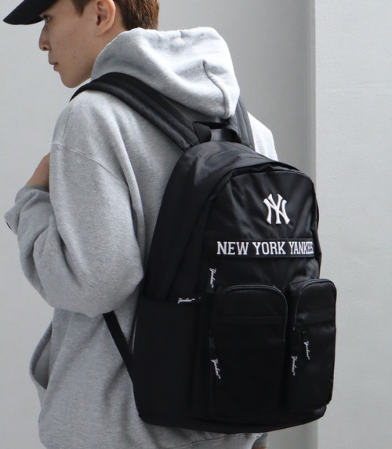 【預購】J0308902 MLB 雙口袋背包