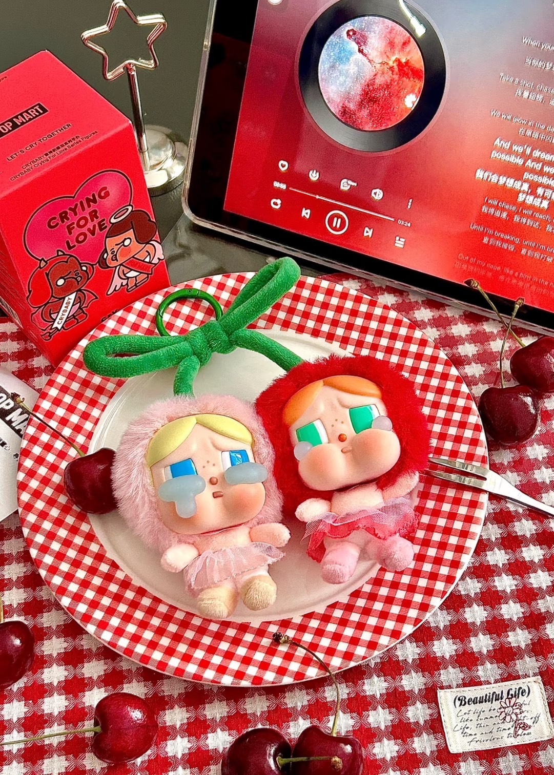 【代購】POP MART 泡泡馬特 CRYBABY 哭娃 愛神的眼淚系列 甜在一起 櫻桃哭娃 吊飾 鑰匙圈 櫻桃 糖膠 吊卡