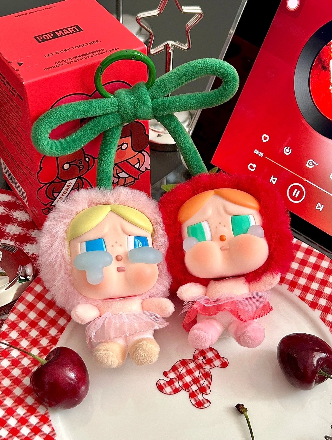 【代購】POP MART 泡泡馬特 CRYBABY 哭娃 愛神的眼淚系列 甜在一起 櫻桃哭娃 吊飾 鑰匙圈 櫻桃 糖膠 吊卡