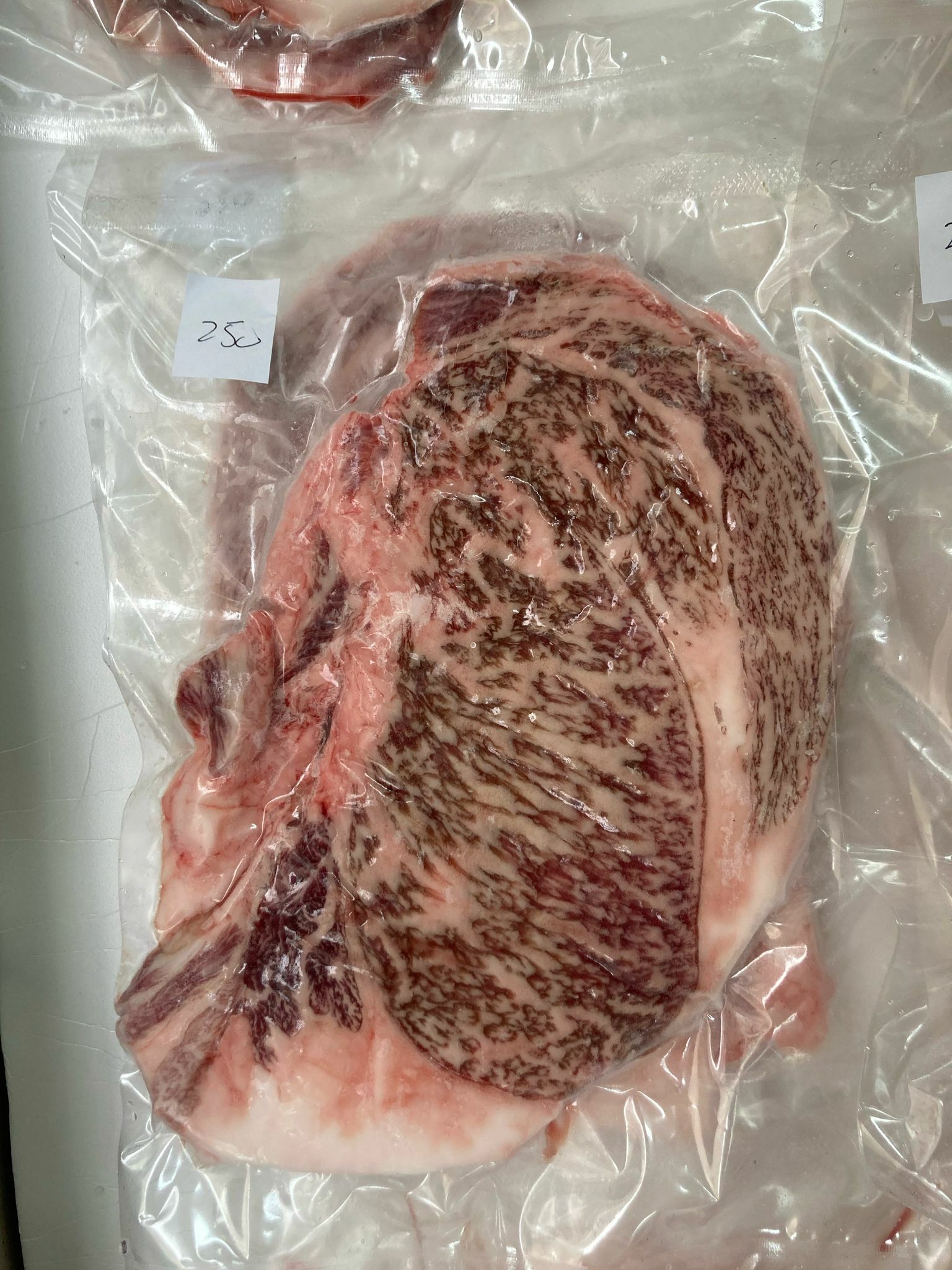 A5日本鹿兒島産黒毛和牛肉眼片 -- 每塊