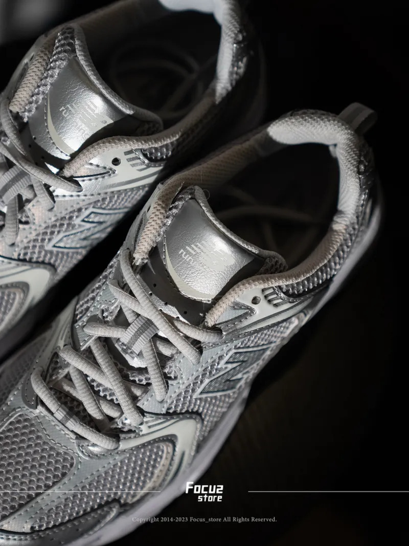 New Balance 530