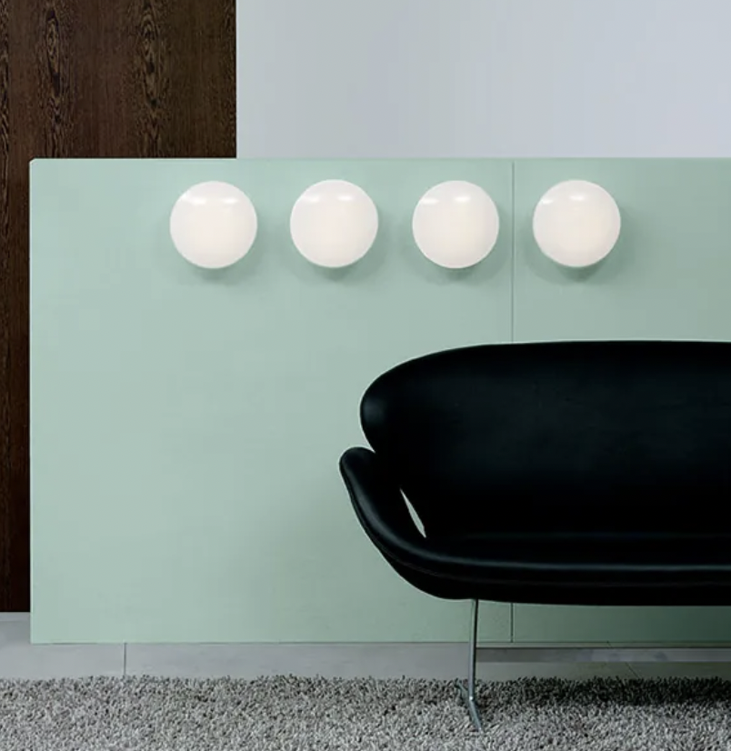 AJ Eklipta 碟形壁燈  (霧白色/ ø45)