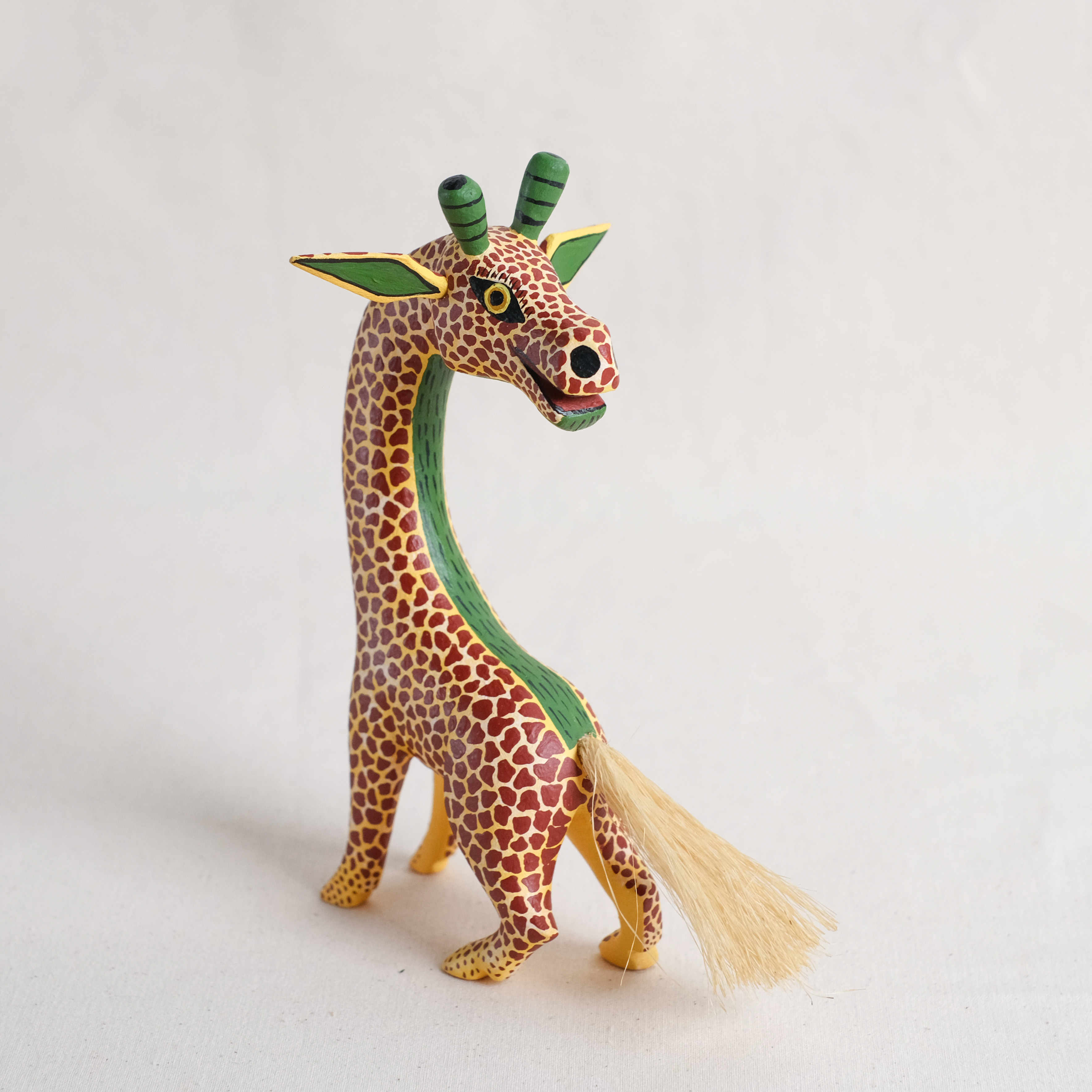 神獸手工木雕｜Jirafas 01｜墨西哥