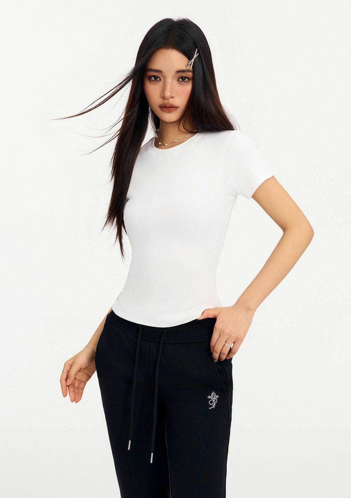 STK SmallTownKid 沙漏腰身 修身打底 短袖 T恤