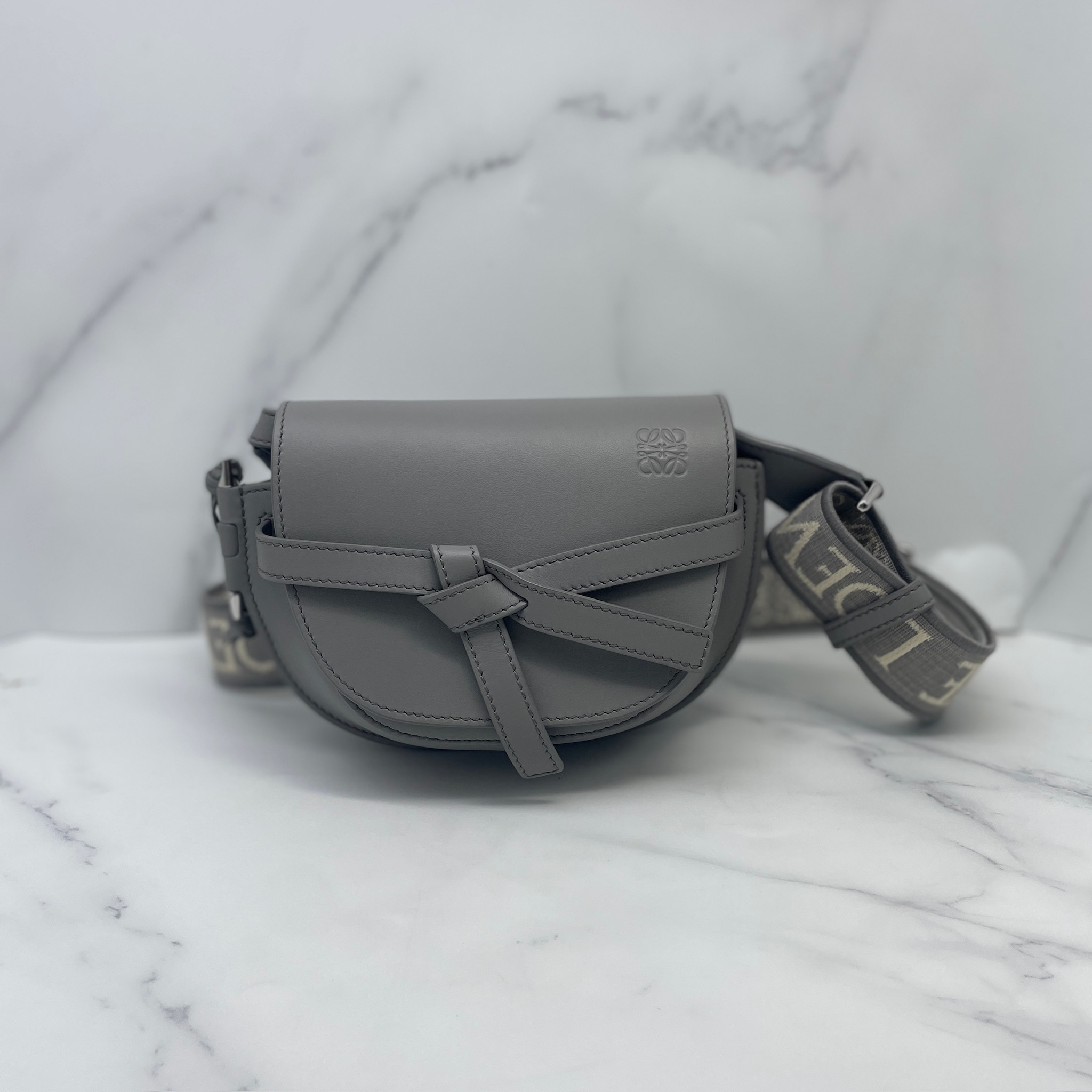Loewe Mini Gate Dual Bag (gris)