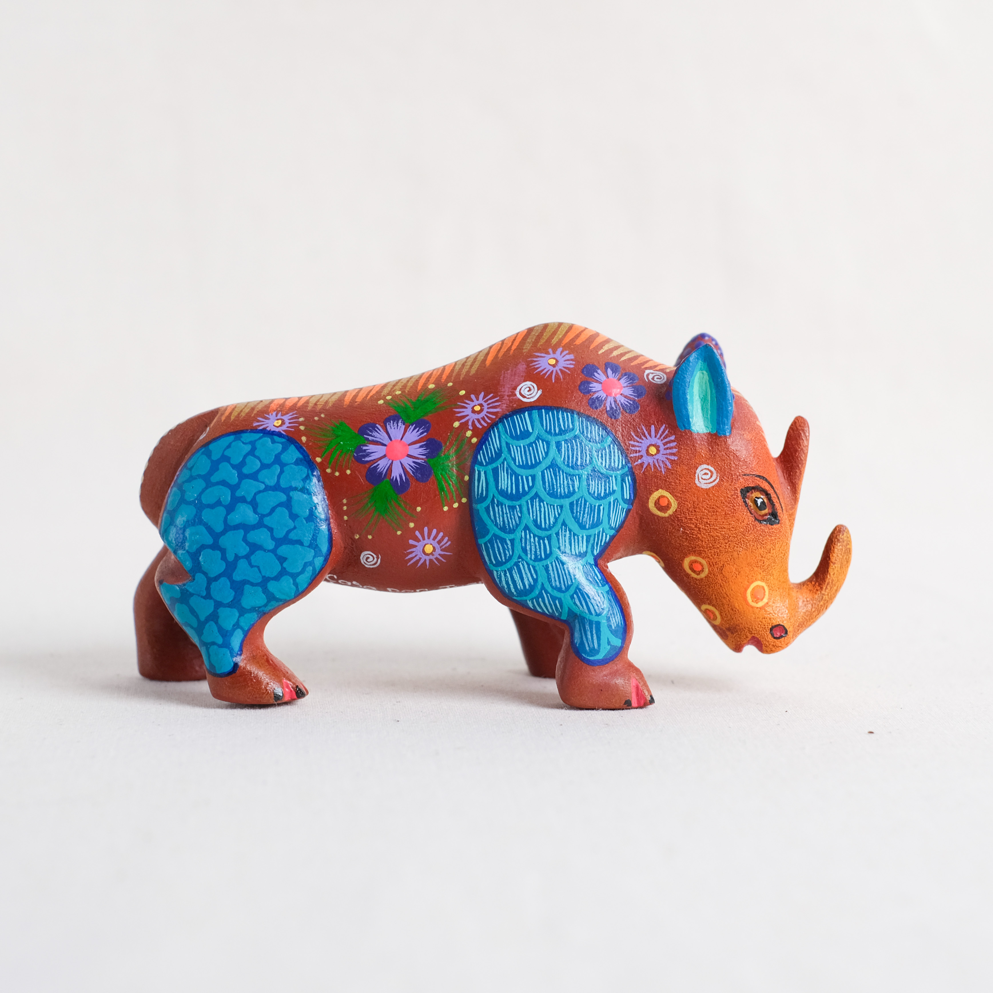 神獸手工木雕｜Rino｜墨西哥