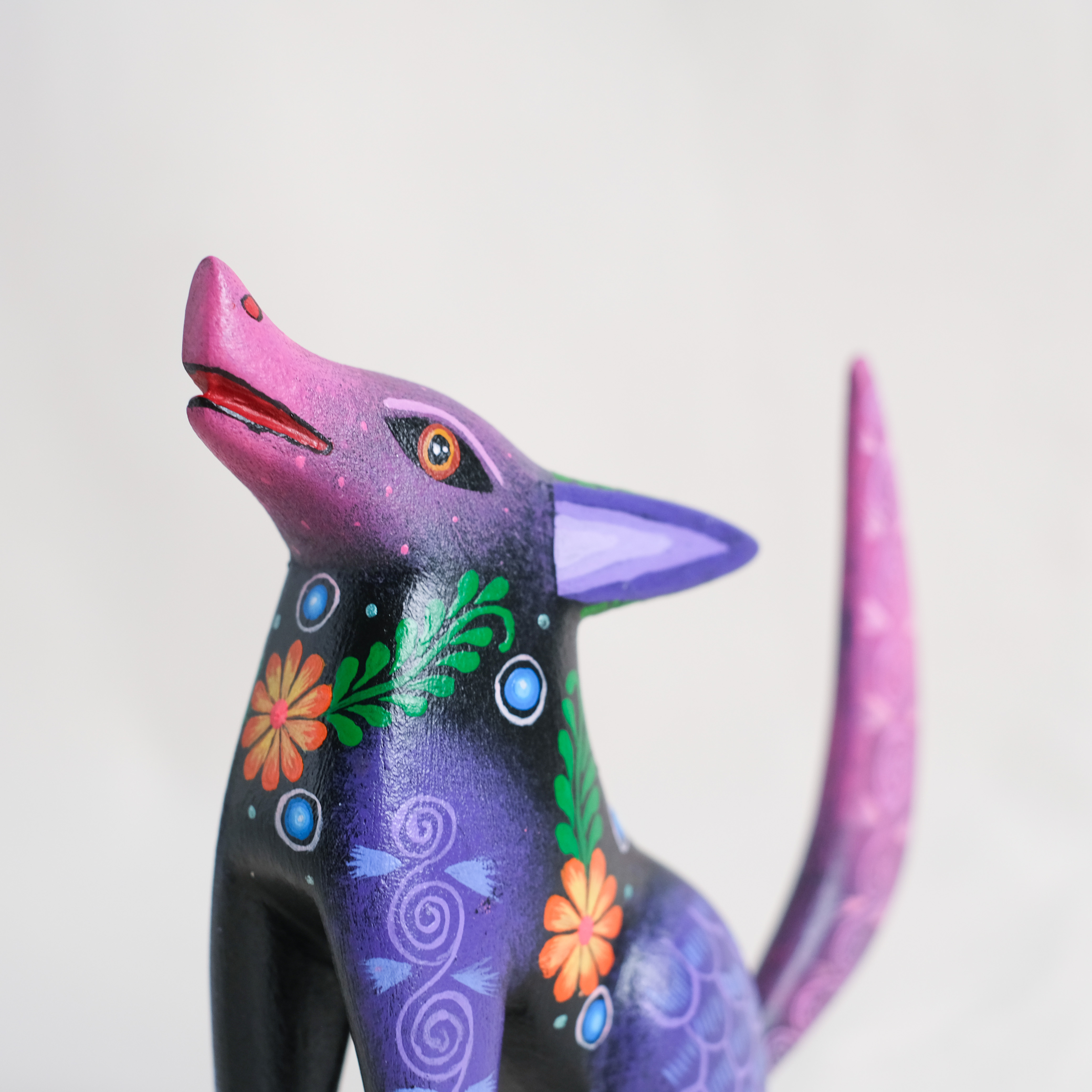 神獸手工木雕｜Coyotes 02｜墨西哥