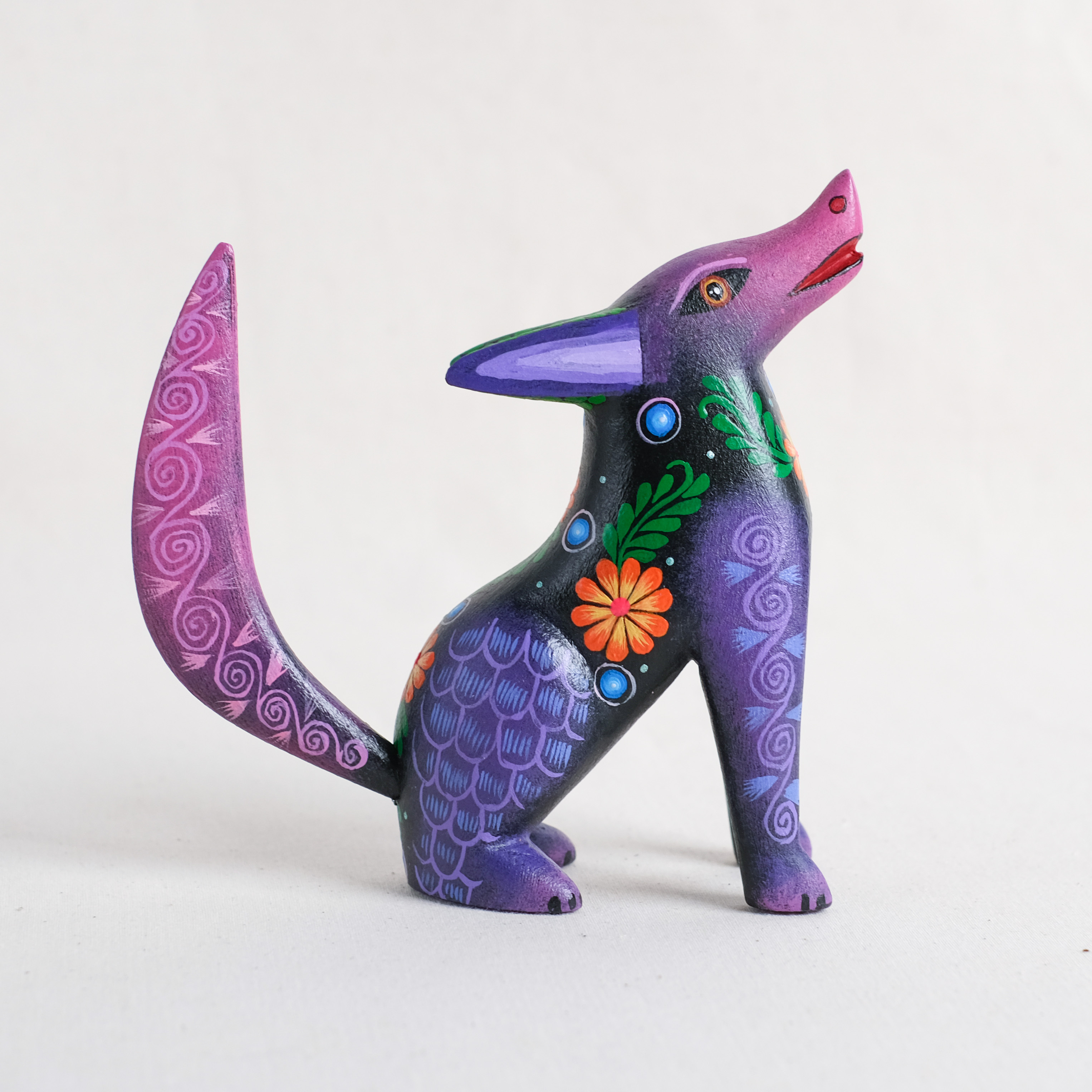 神獸手工木雕｜Coyotes 02｜墨西哥