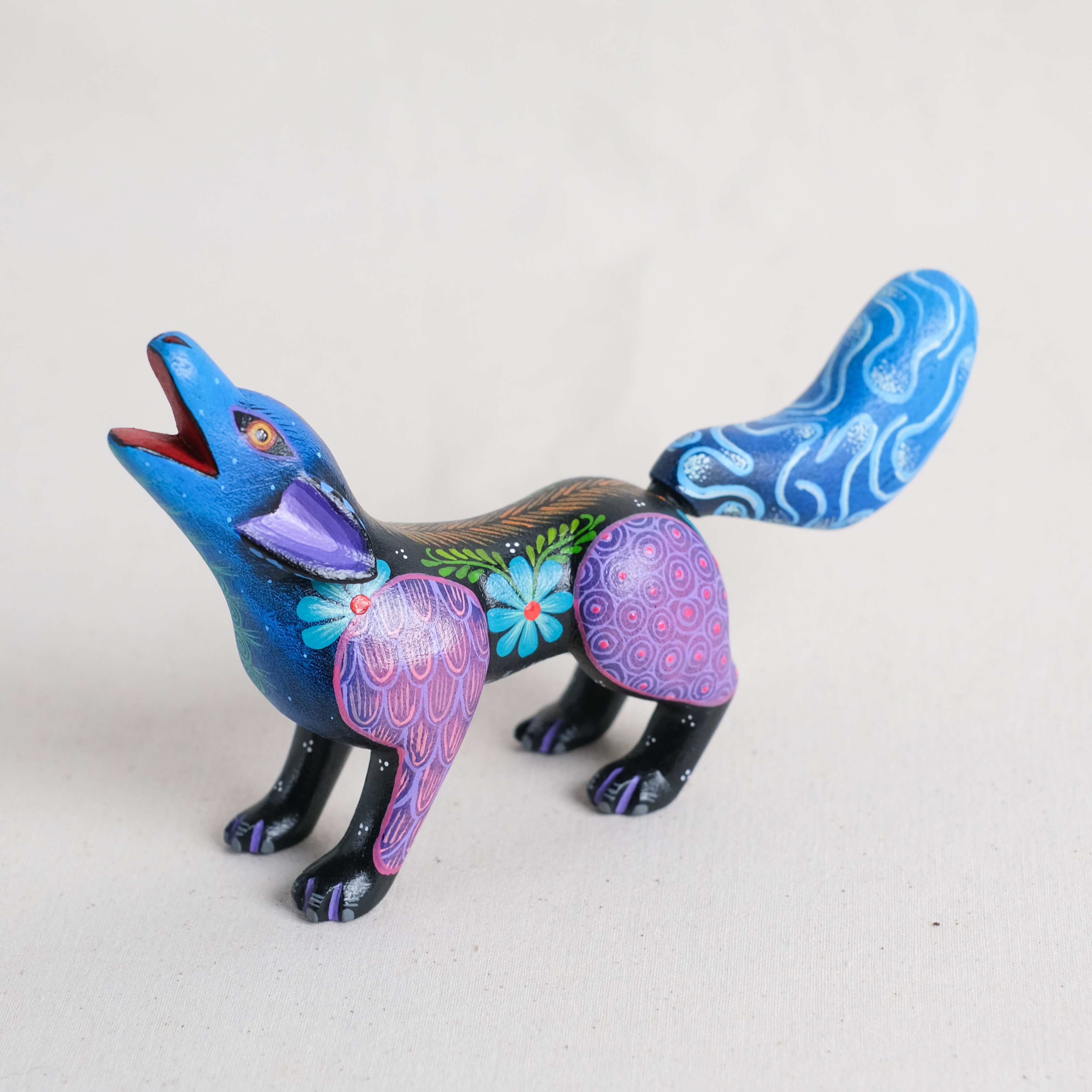 神獸手工木雕｜Coyotes 04｜墨西哥