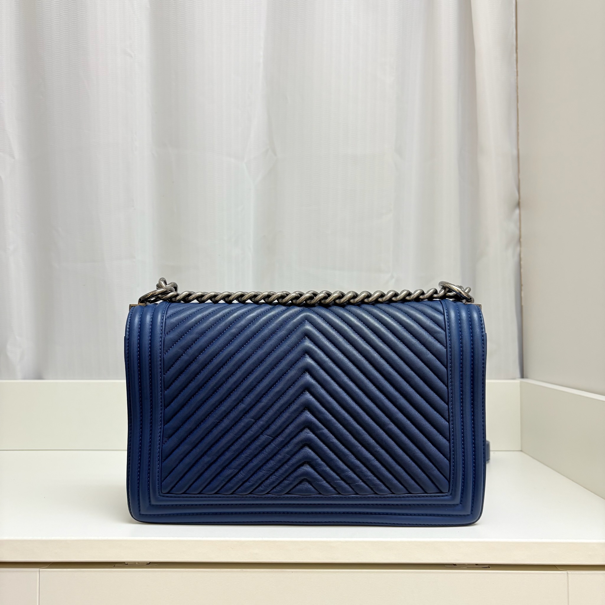 Chanel New Medium Boy - Blue / Shw