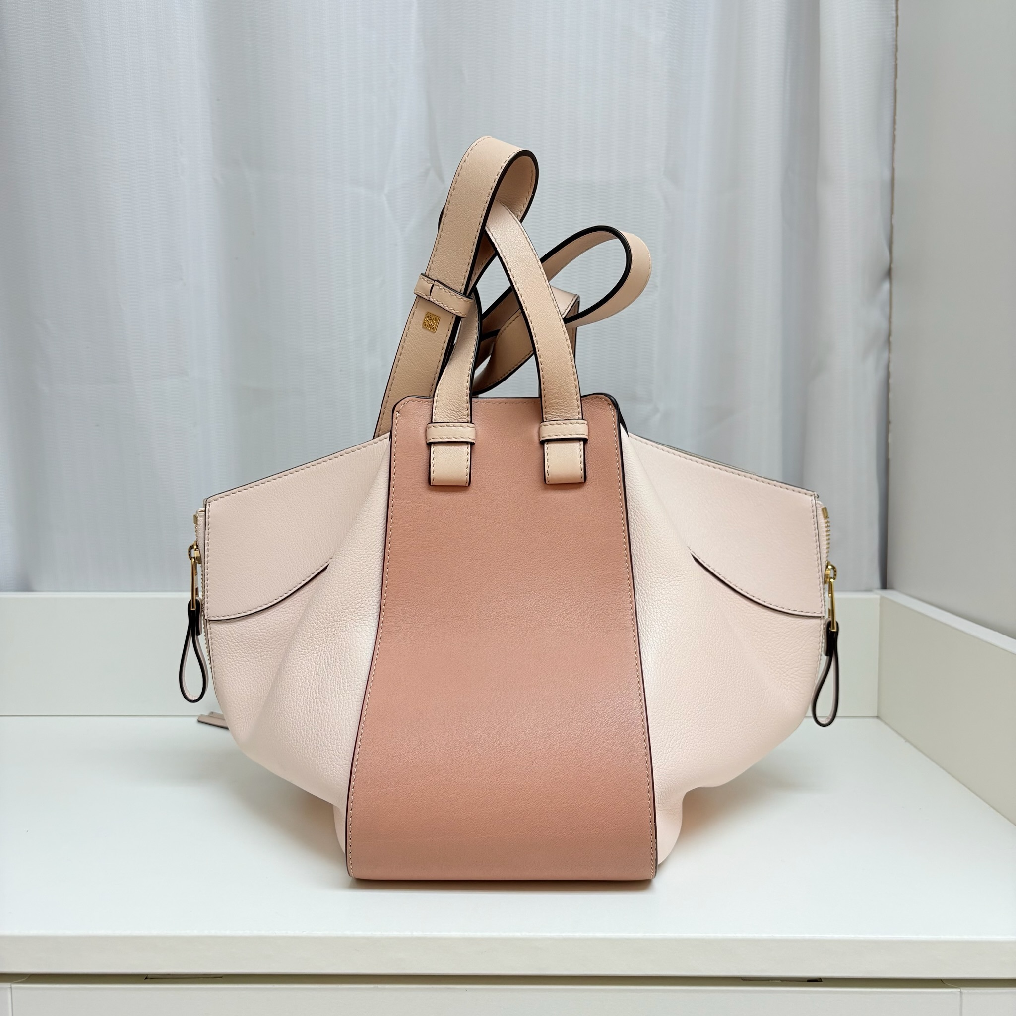 Loewe Hammok Bag - Beige / Ghw