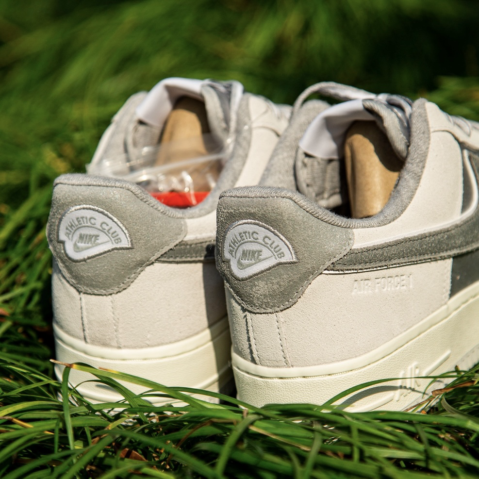 Nike Air Force 1 LX Athletic Club 絲綢雲霧灰 銀灰 麂皮 緞面 低筒休閒鞋