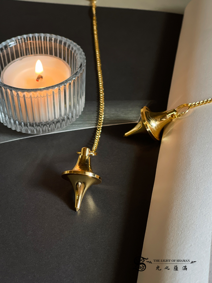 銅製電鍍金色水滴飾面靈擺 療癒 解答 決策 找失物 測能量  - 光之薩滿
