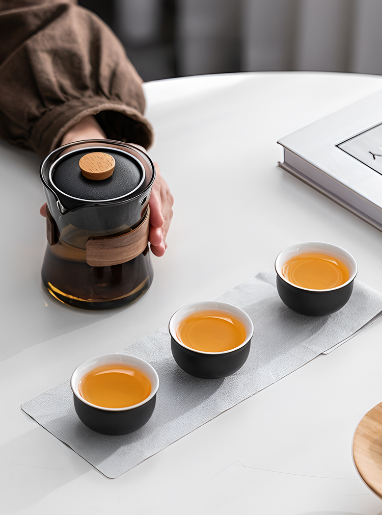 鹿港窯禮品館 │轉轉泡茶器｜旋轉自動出茶，輕鬆享受每一杯好茶｜三合一智能設計，現代茶道新體驗