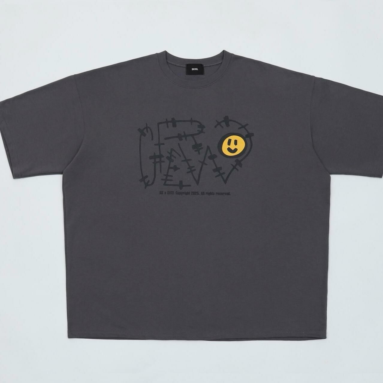 OverSize英文字圖案短袖Tee SVXL-056T
