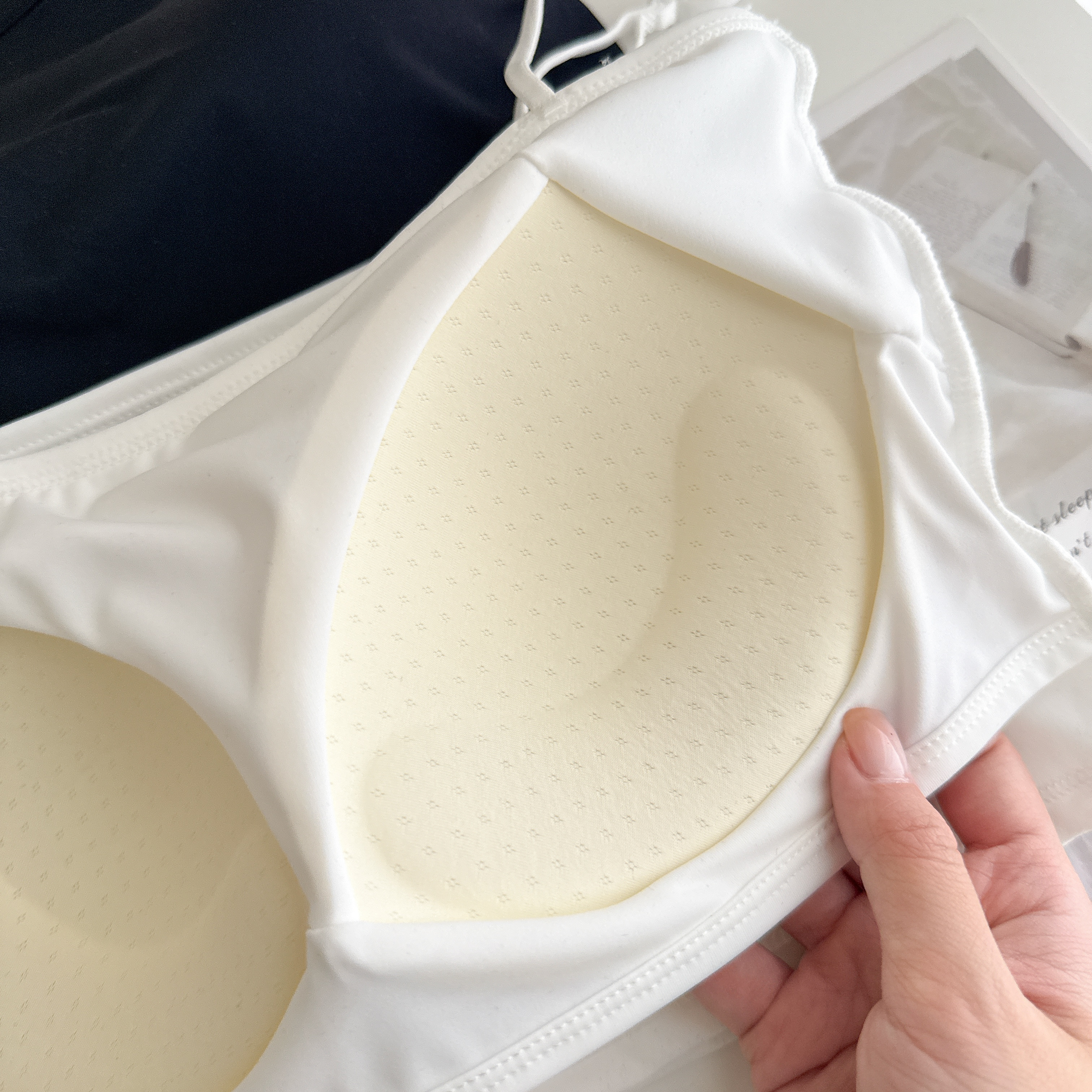 部份現貨🚚春夏必收！百搭涼感雲朵Bra top💕共5色