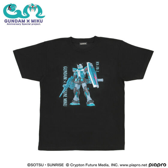 234897 Pbandai 預訂 2025/10月 ガンダム45周年 × 初音ミク Tシャツ RX-78-2 ガンダム [初音ミクVer.]