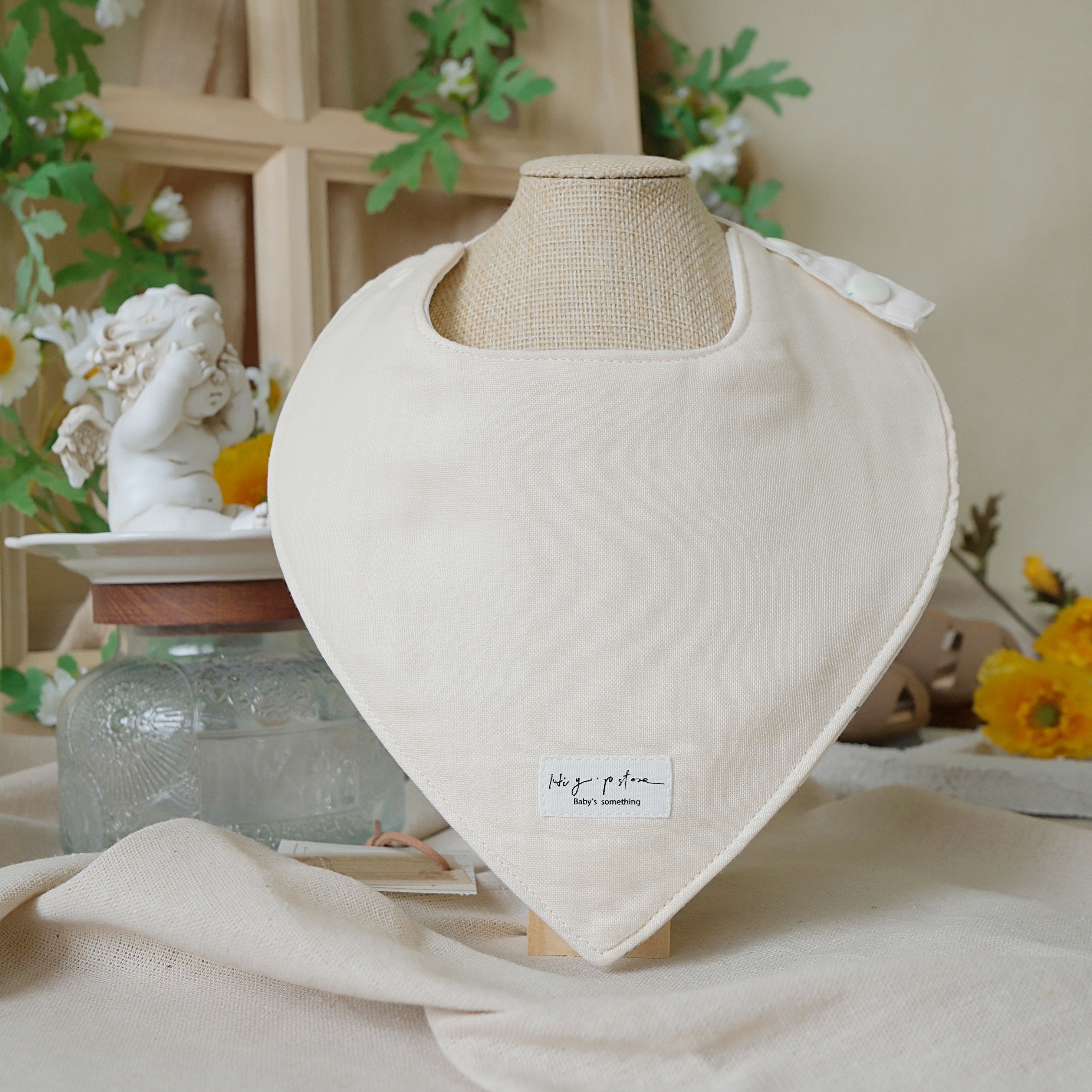 Hi Y.P store-手作圍兜-雙面三角兜-點點鬱金香