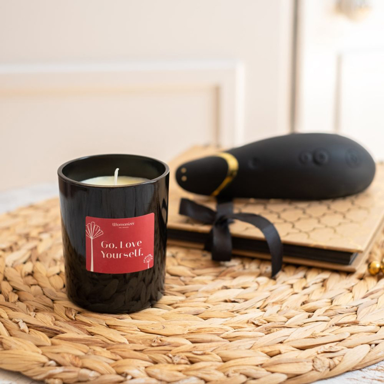 Womanizer 白茶香氛蠟燭