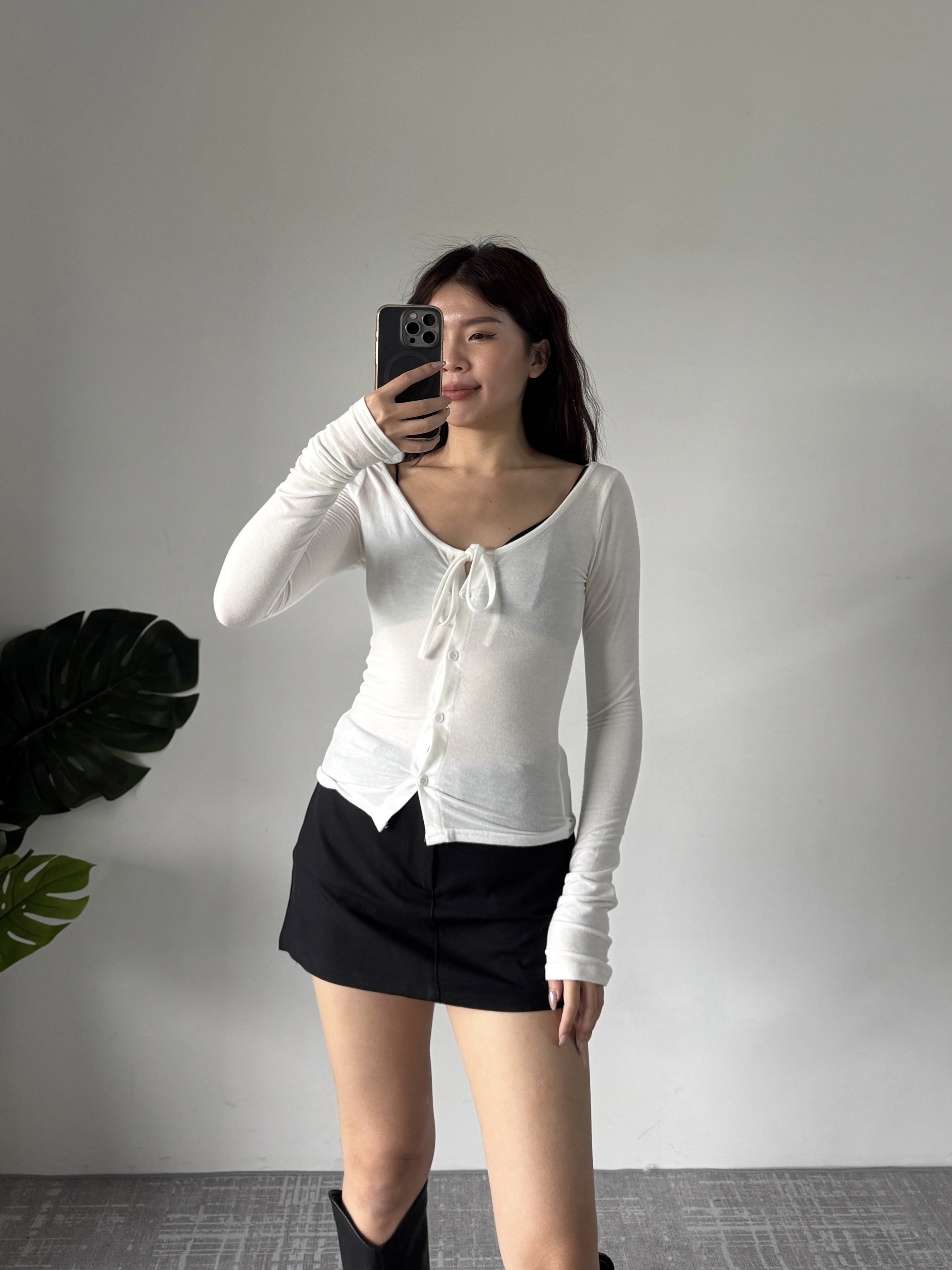 親膚薄透綁帶長袖上衣(2色)