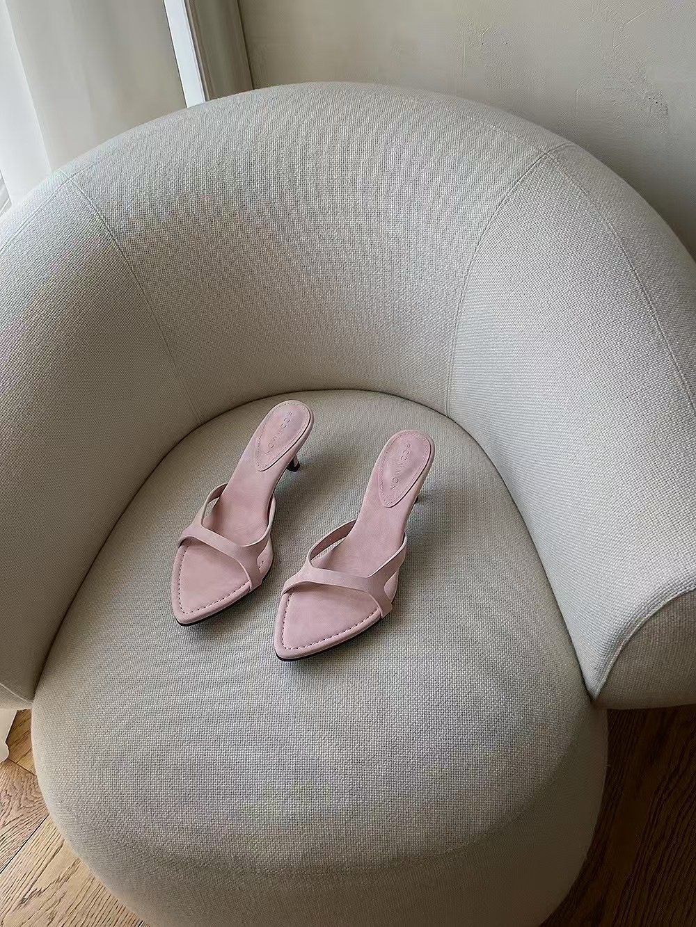 夏日霧面低跟涼鞋（版型正常）