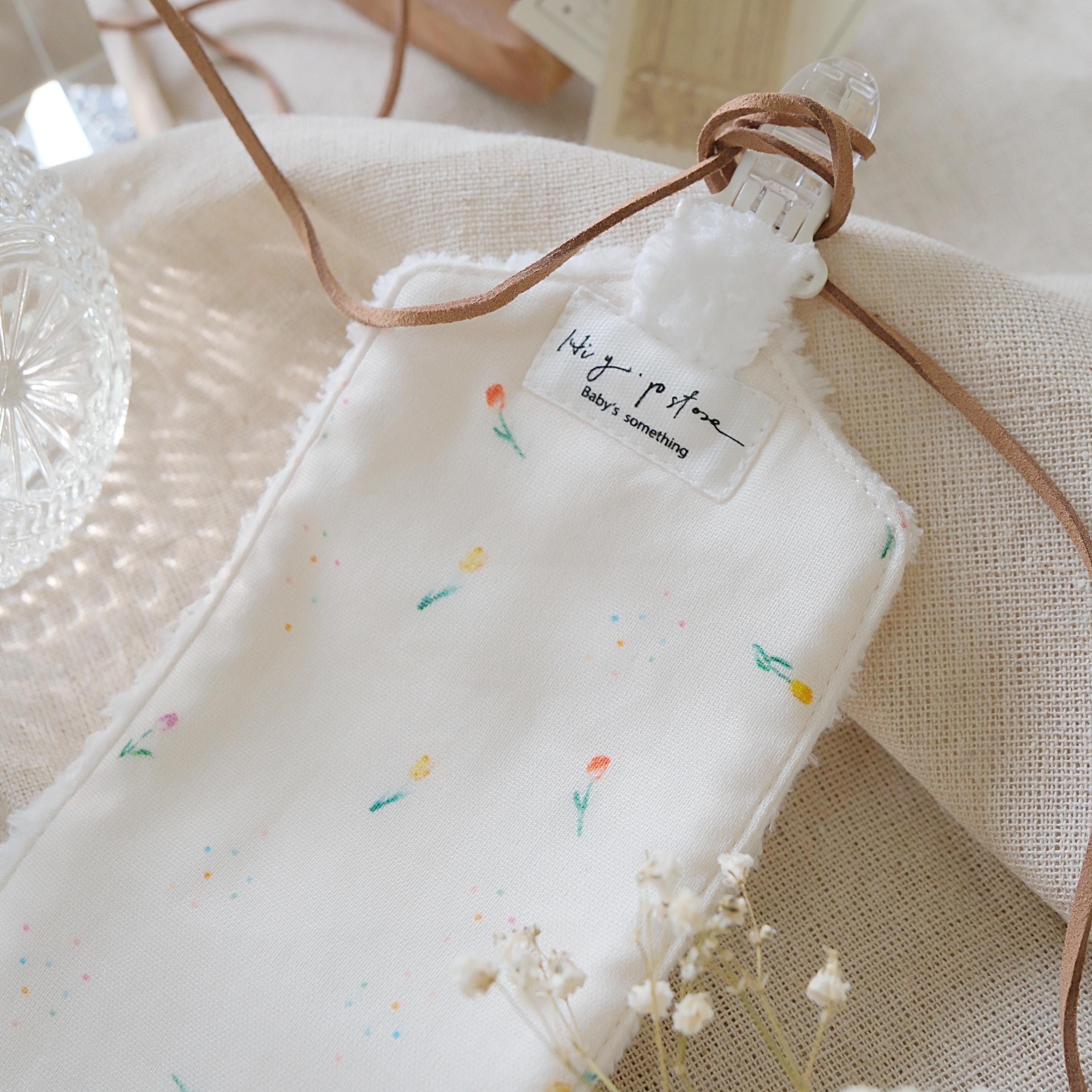 Hi Y.P store-手作手帕夾-獨家設計款-點點鬱金香