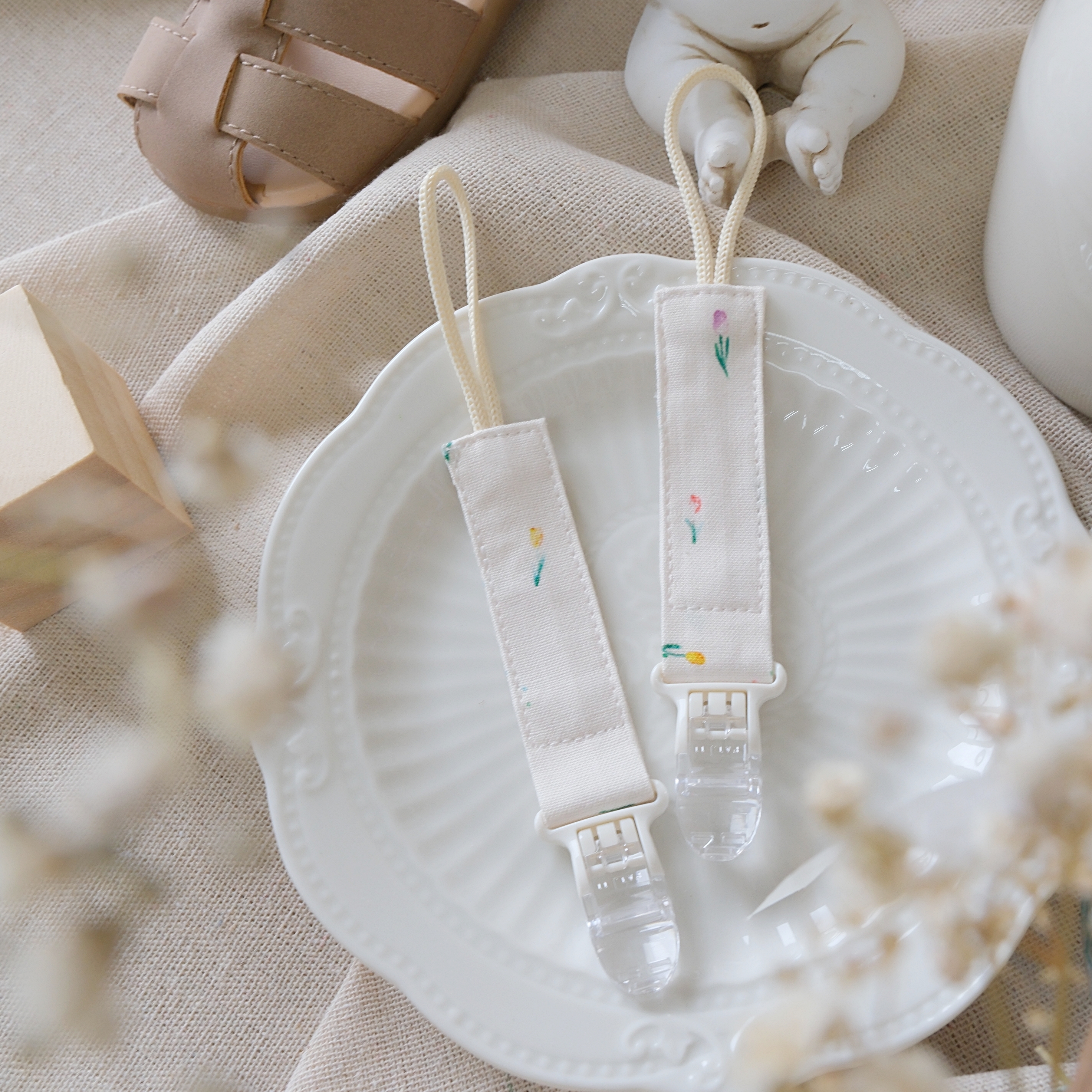 Hi Y.P store-短版鱷魚夾-獨家設計款-點點鬱金香