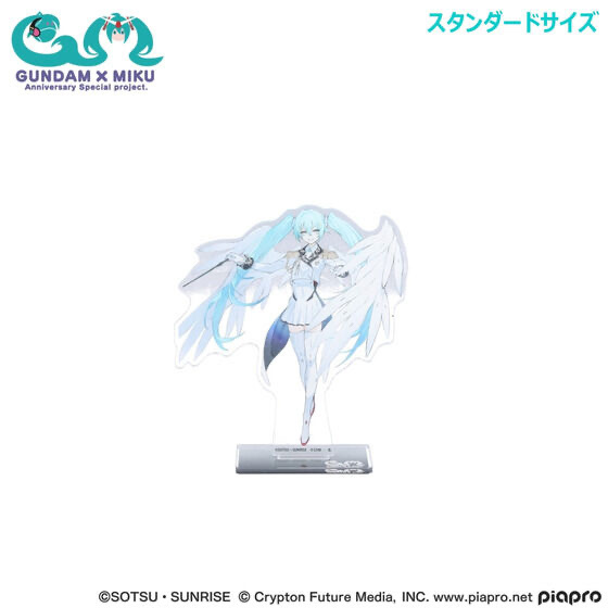 234906 Pbandai 預訂 2025/10月 ガンダム45周年 × 初音ミク アクリルスタンド 初音ミク×ウイングガンダムゼロEW（スタンダードサイズ） 細size