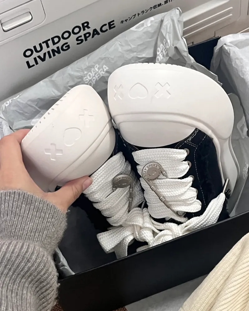 <明星同款> SOAP OPERA 大頭鞋 解構 開口笑 不修邊 厚底 增高5cm 黑 SOUSF3231229