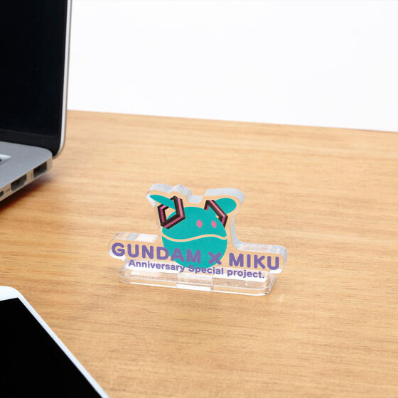 233455 Pbandai 預訂 2025/9月 アクリルロゴディスプレイEX ガンダム45周年 × 初音ミク プロジェクト記念アートワークB