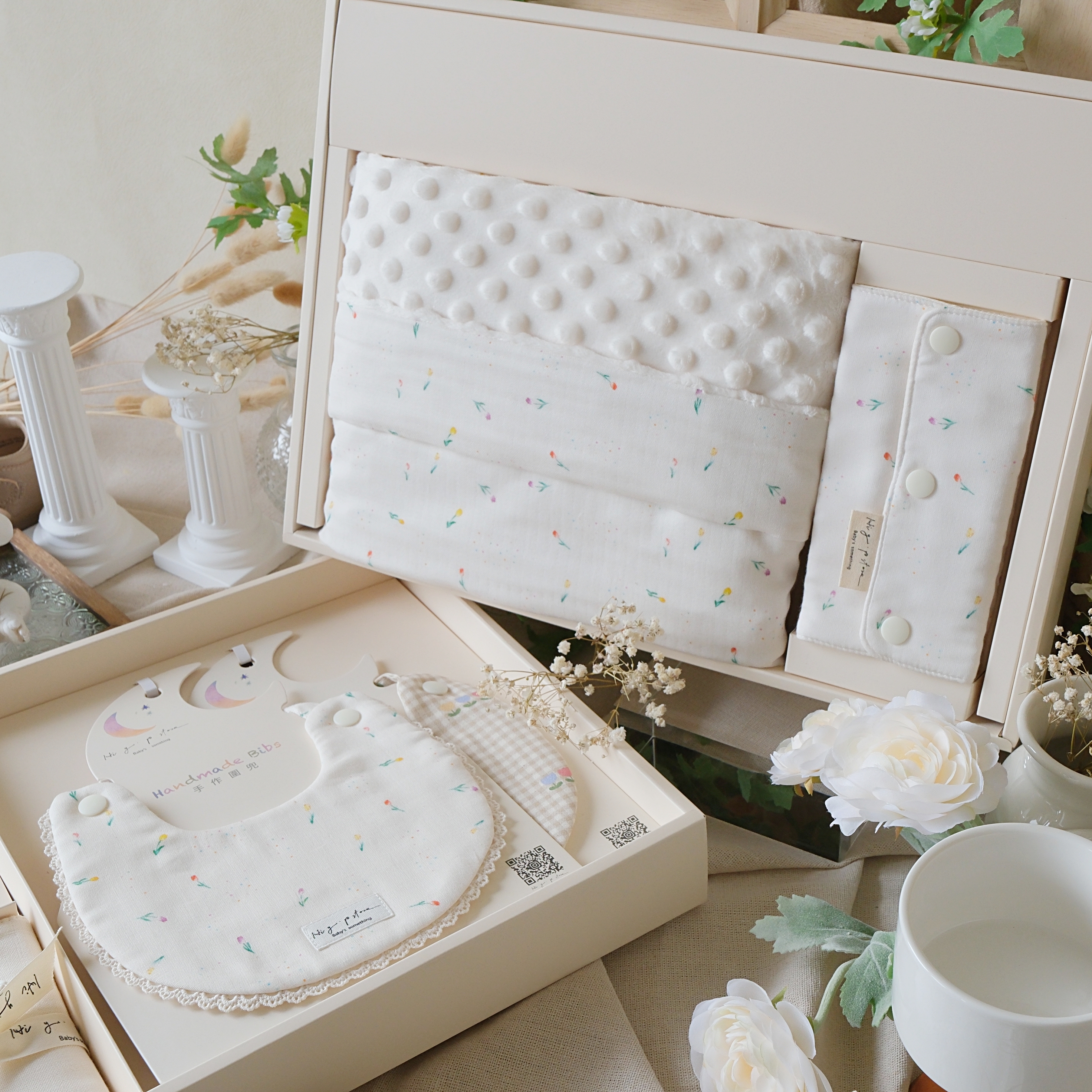 Hi Y.P store-彌月禮盒收涎推薦組-獨家設計-點點鬱金香