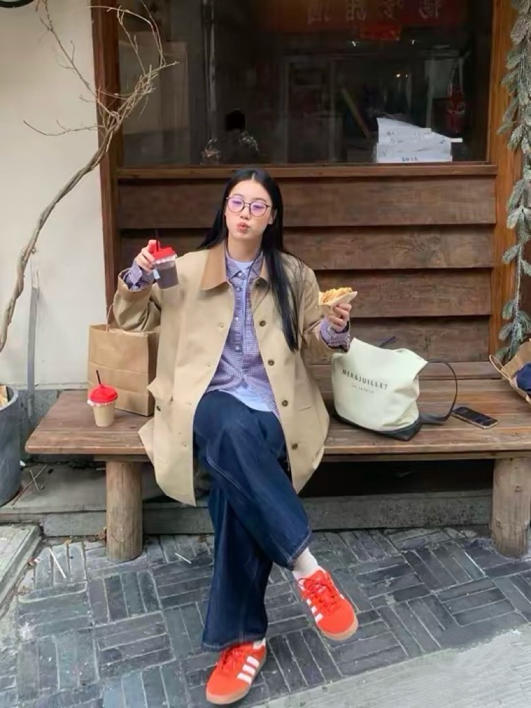 出清特賣  Adidas  復古紅 紅色 HQ8718  23.5cm