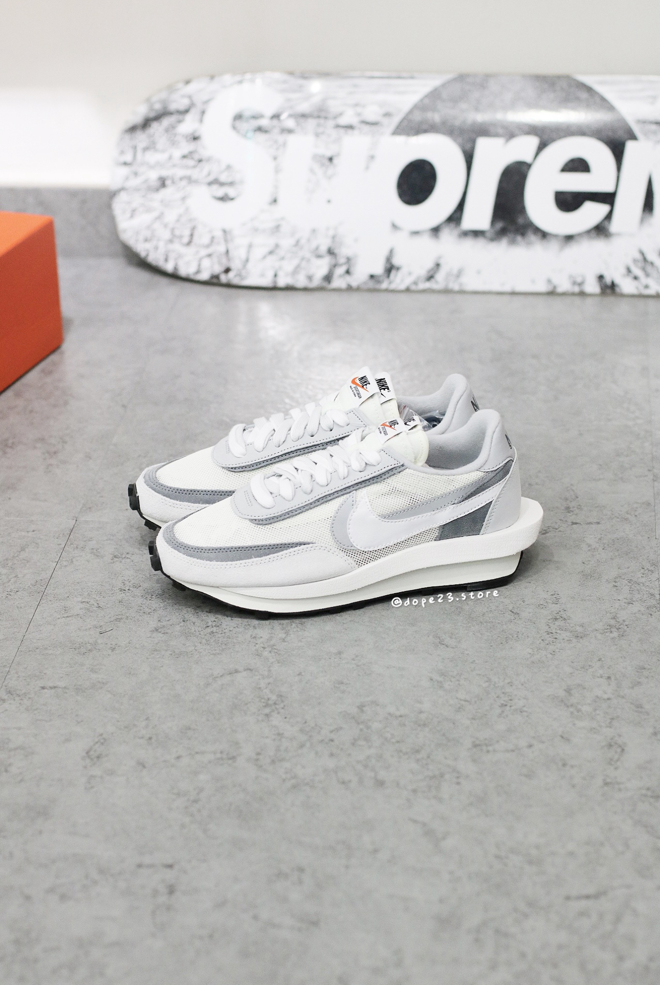 Nike LD Waffle sacai Summit White Wolf  BV0073-100