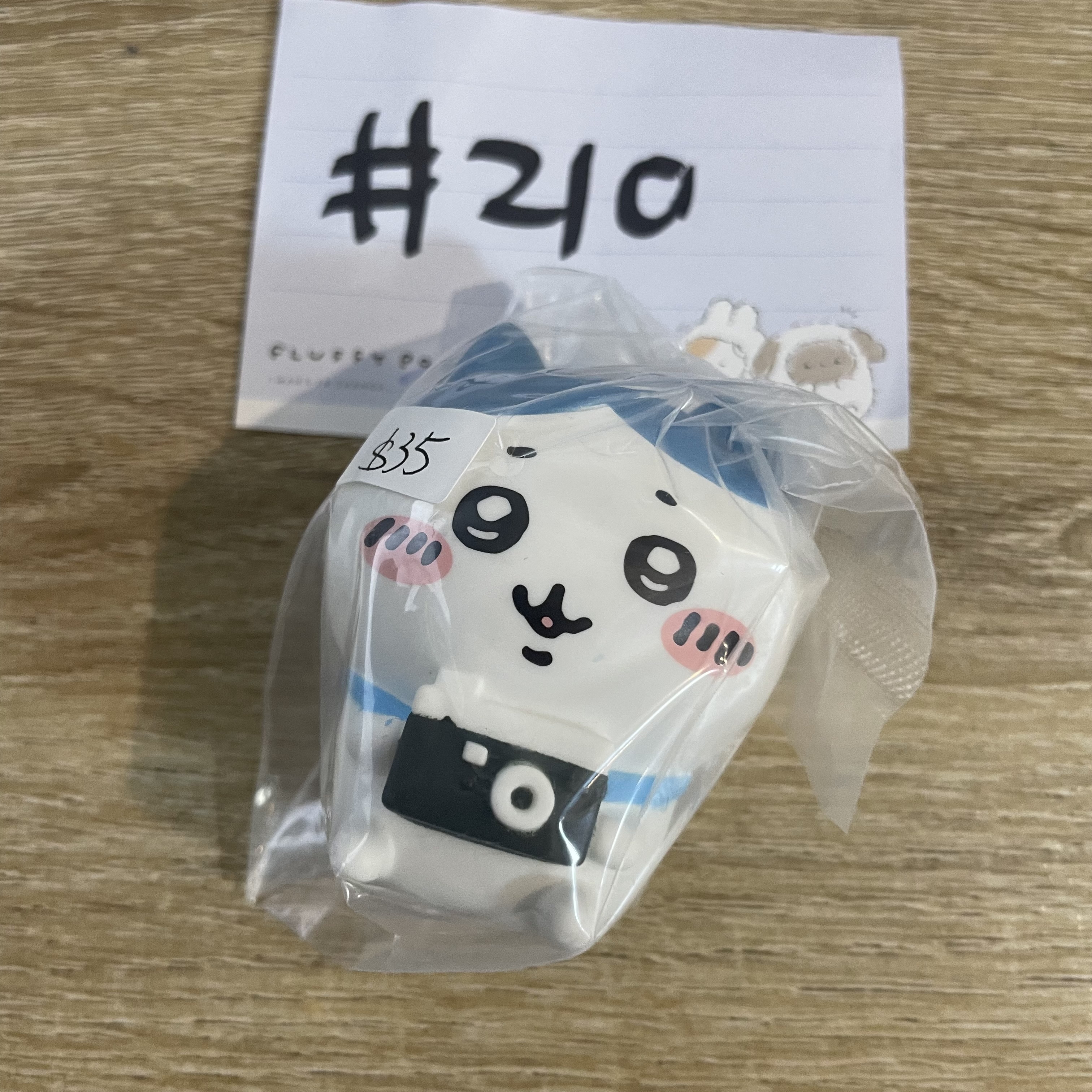 CHIIKAWA  八字貓 FIGURE#210