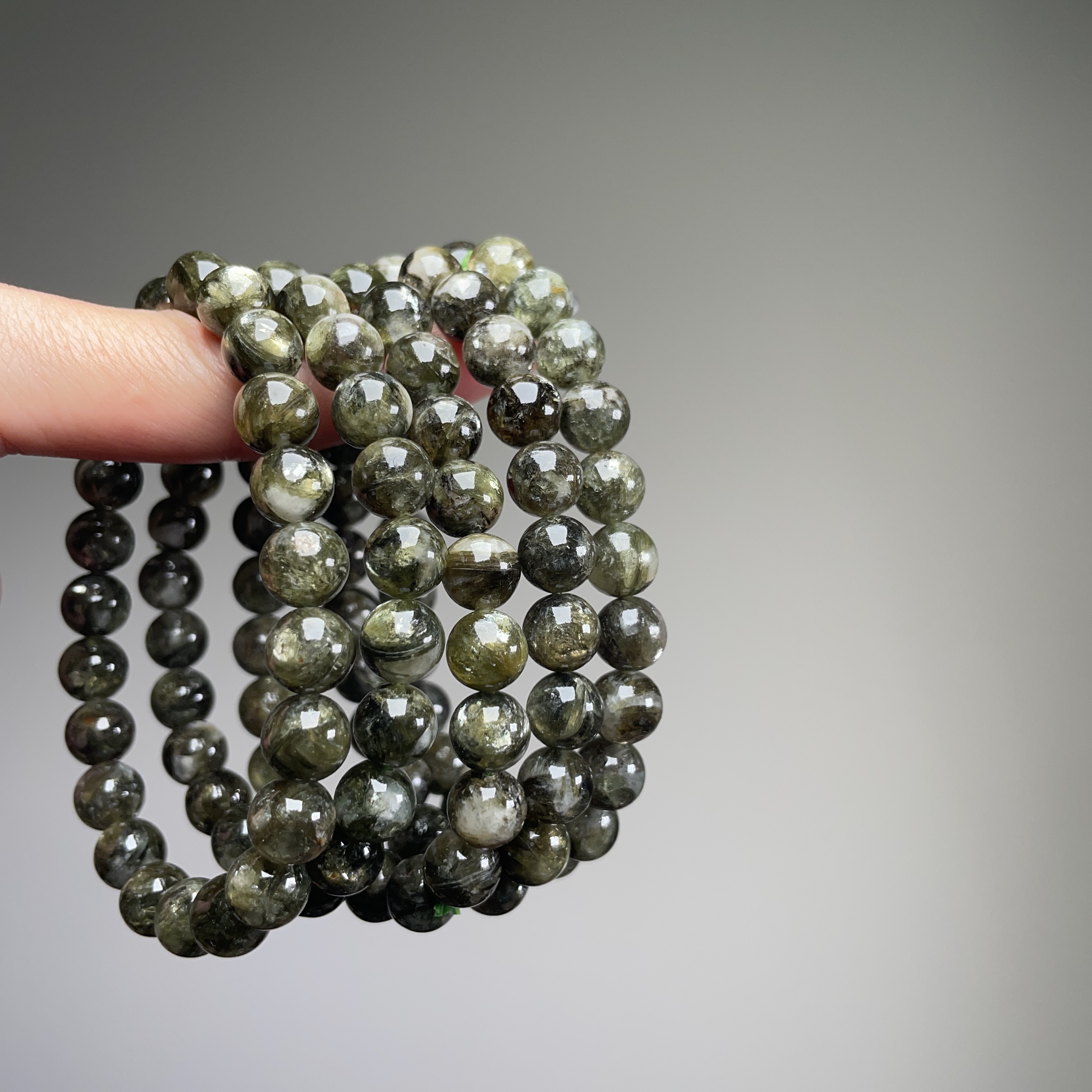 璀璨煙火 · 綠雲母