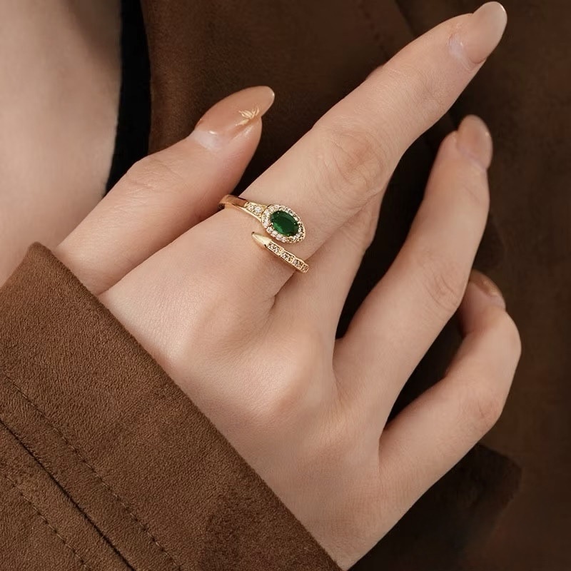 低奢綠翡翠金鑽”蛇型精緻開口戒