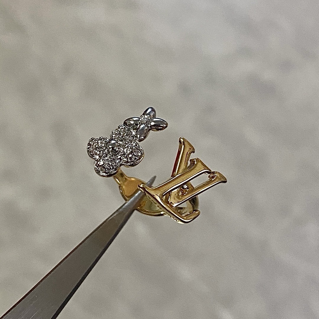 18k Loulougram”字母老花滿鑽四葉草定製開口戒