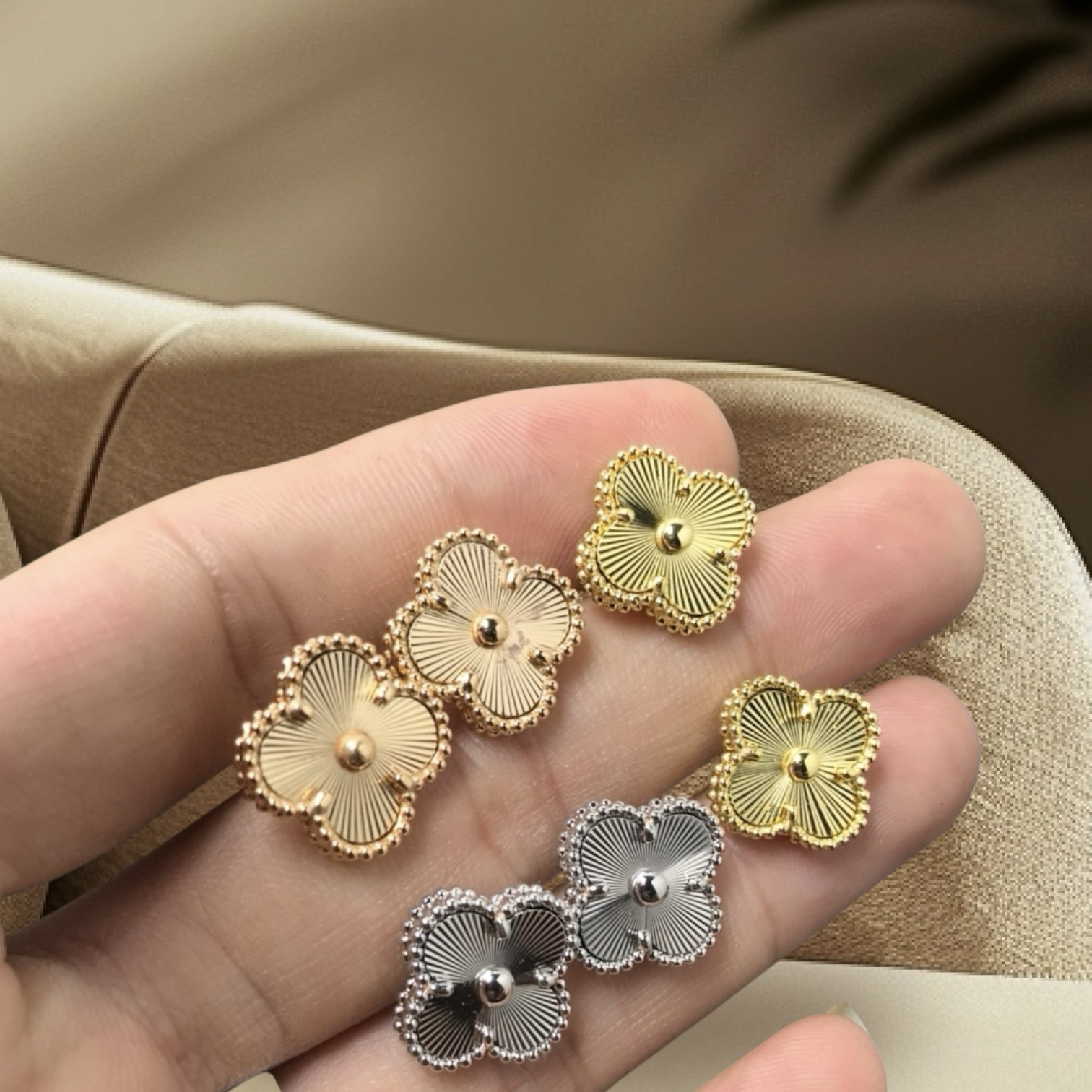 18k”經典CNC激光鐳射四葉草/獨家三色定製耳釘