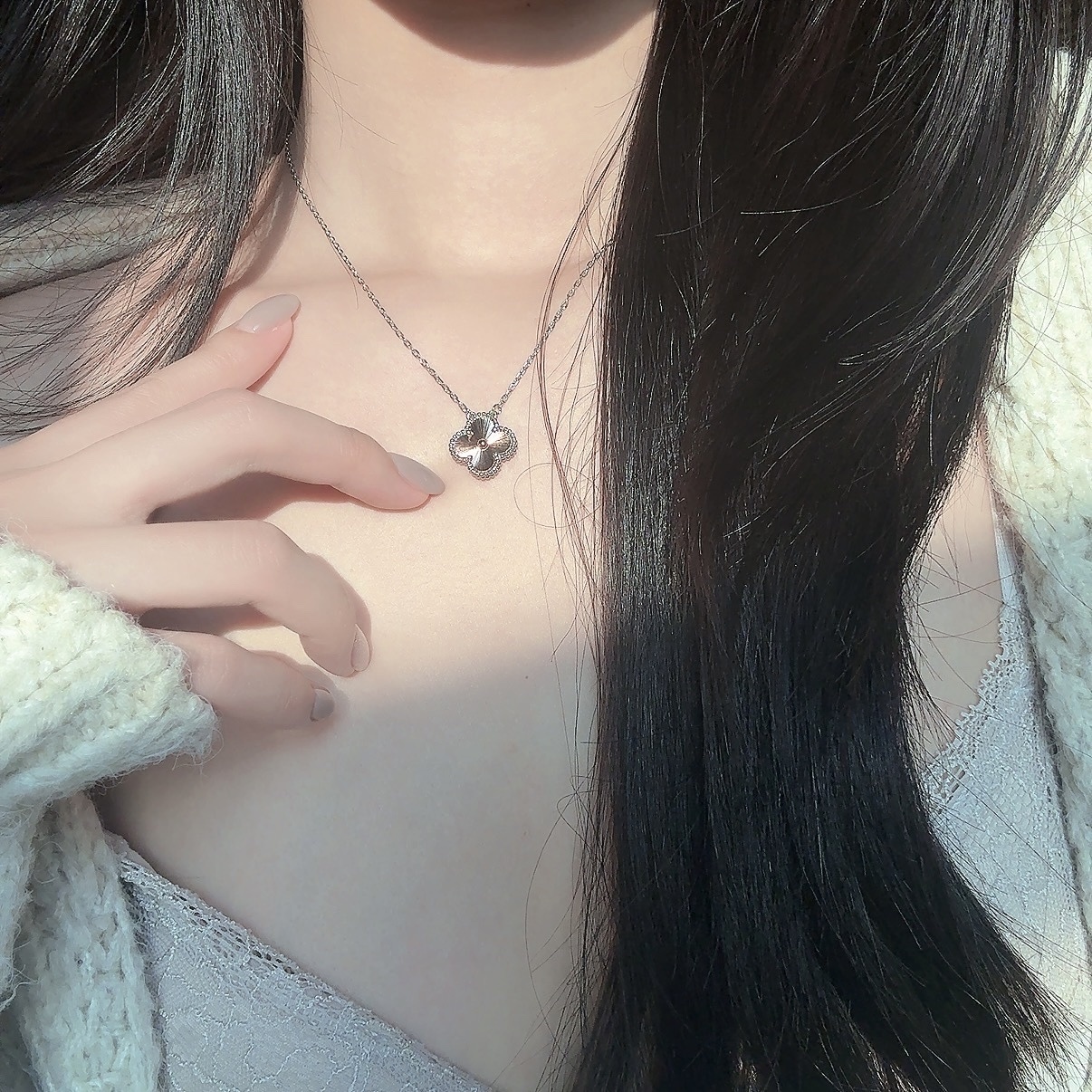 【中號無鑽項鍊】18k”聖誕玫瑰金鐳射”白金邊四葉草高奢定製款