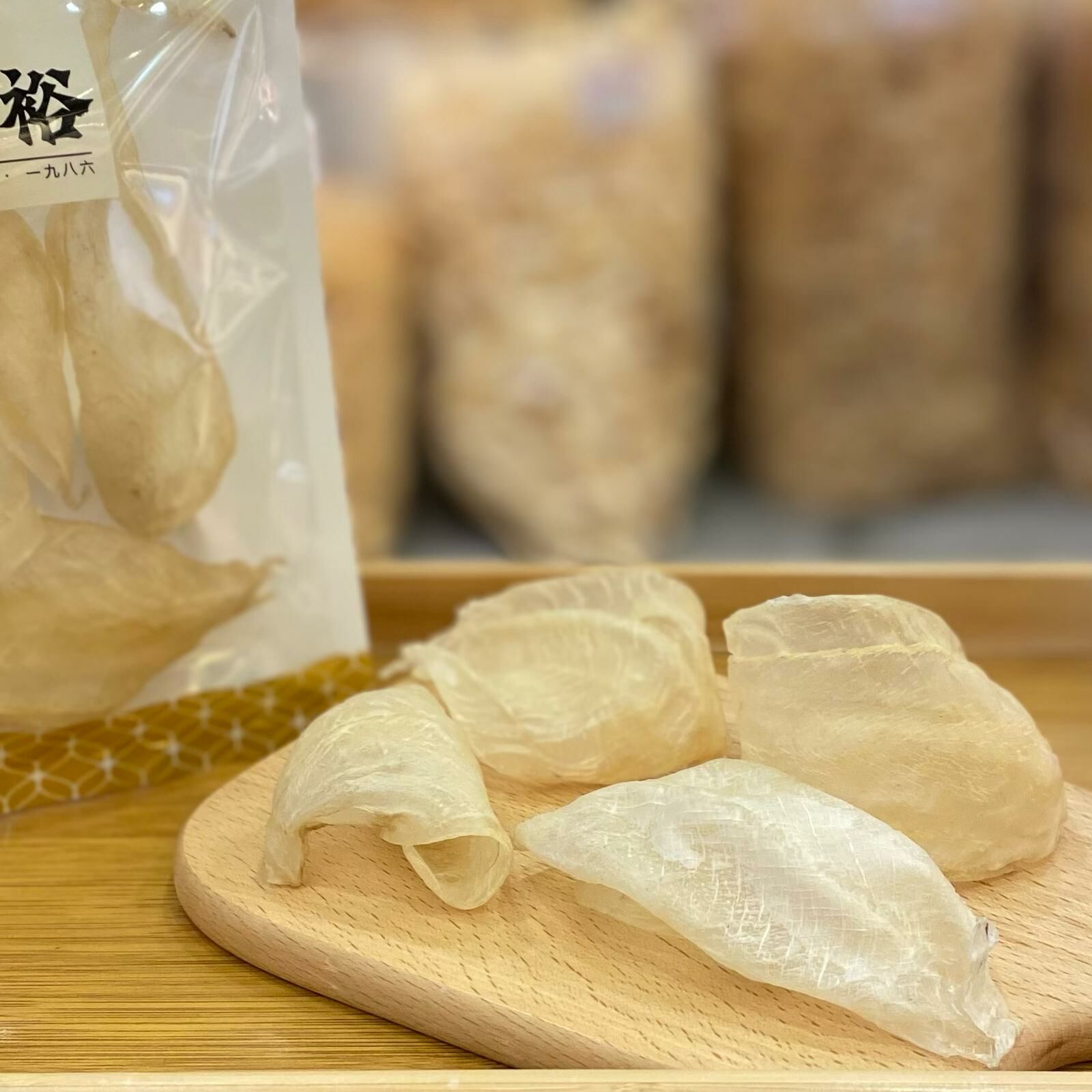 印度白花膠，（1 兩約3-4 隻）