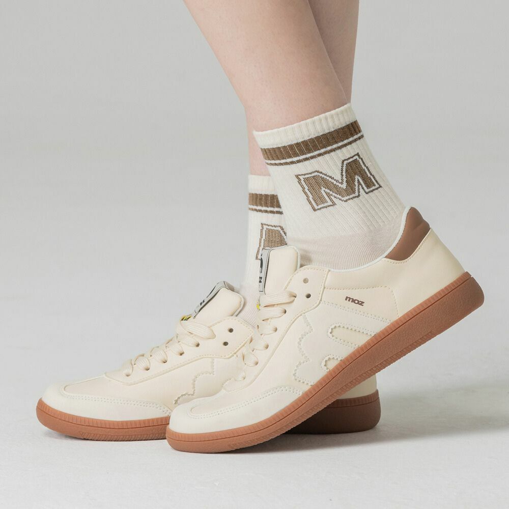 【熱銷】moz瑞典 駝鹿 經典再現 復古 德訓鞋 (燕麥)