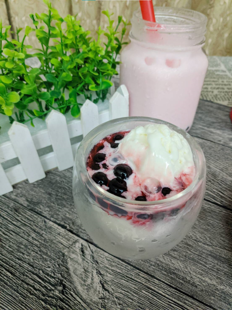 DIY Strawberry Boba Ice Cream Yogurt & Waffle with O’s Bubble
