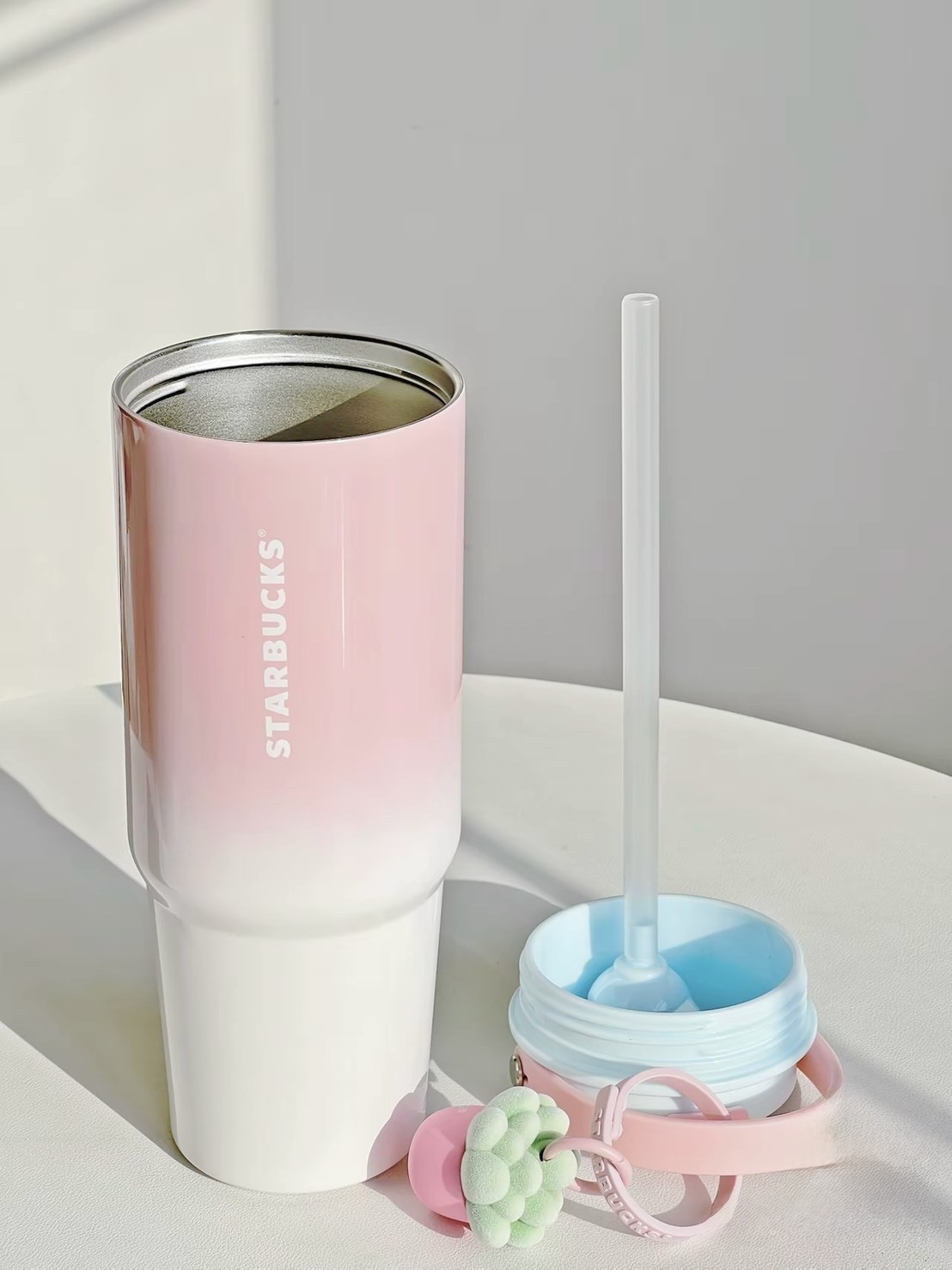 KTQ STORE ‧ STARBUCKS 星巴克 四季多肉花園 漸層粉白色 不鏽鋼雙飲口杯 820ml 預購