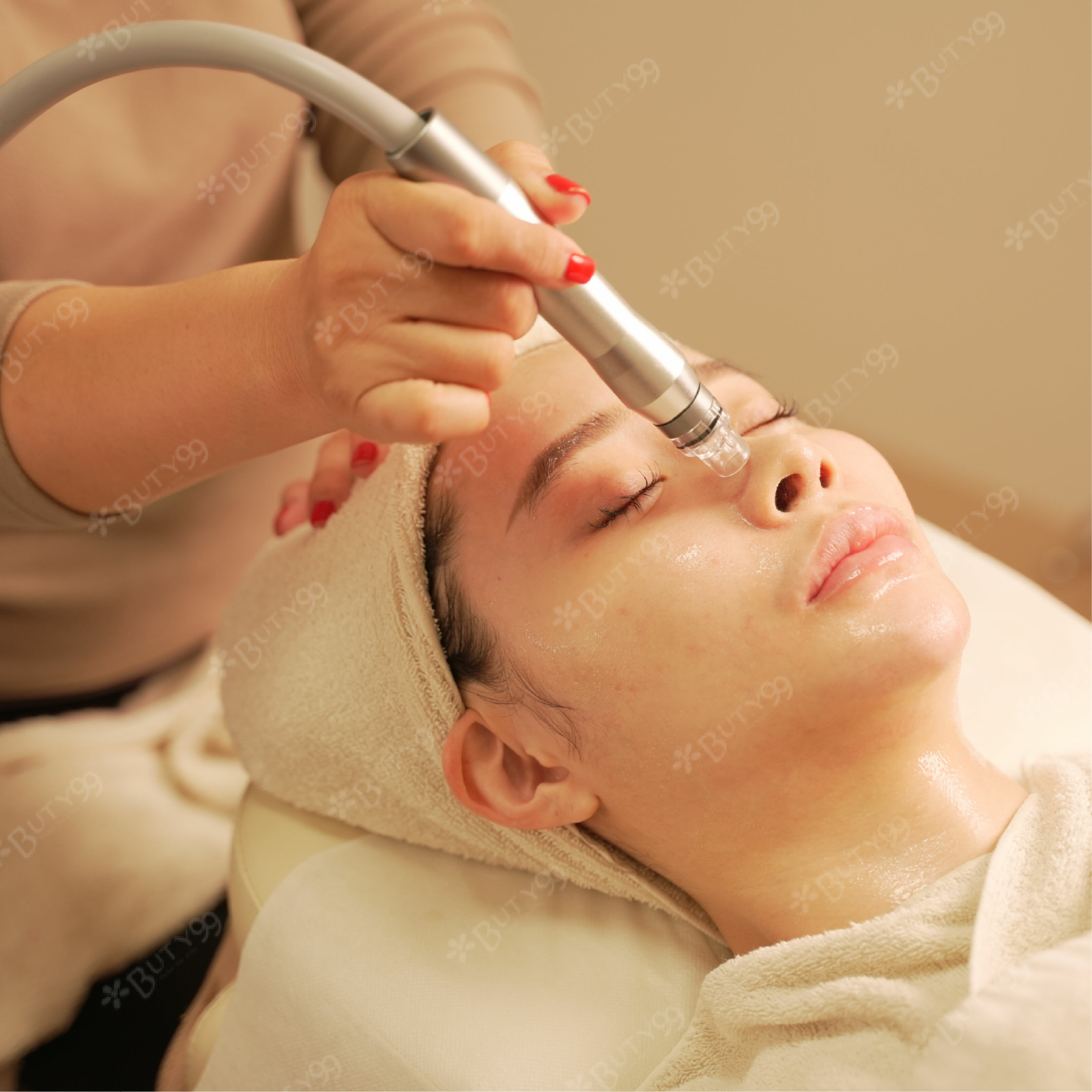 《高雄》韓系女神水嫩肌!超皮秒小氣泡淨顏護理,共2次,550元