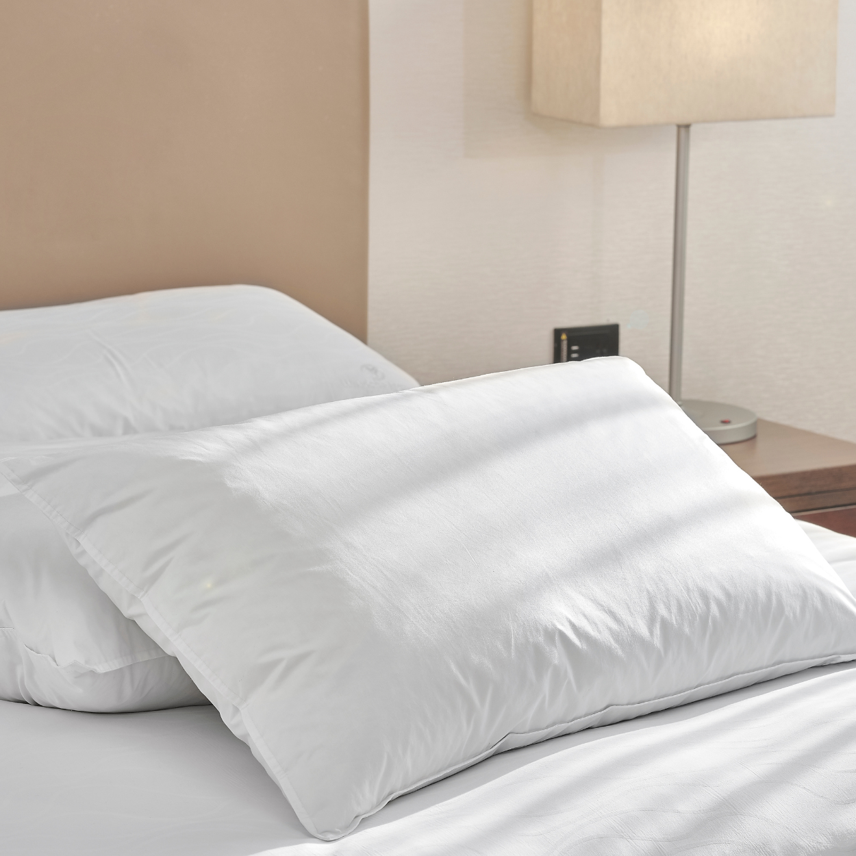 【裕元花園酒店】五星極致尊寵｜享受每寸純白時光 好眠寢具組(四件/七件組)