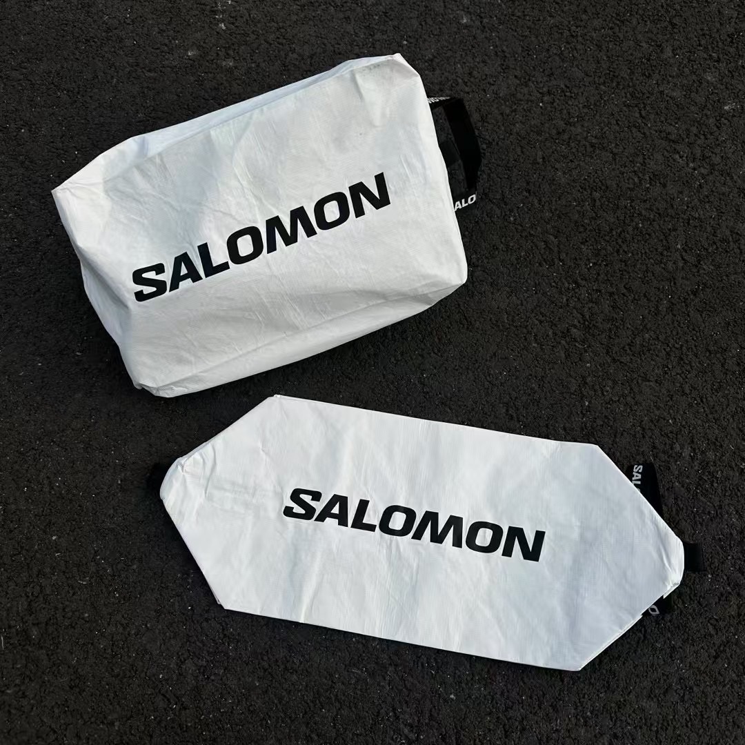 #現貨 SALOMON 杜邦 Tyvek 方便攜帶 好收納 紙布料折疊鞋袋包 白