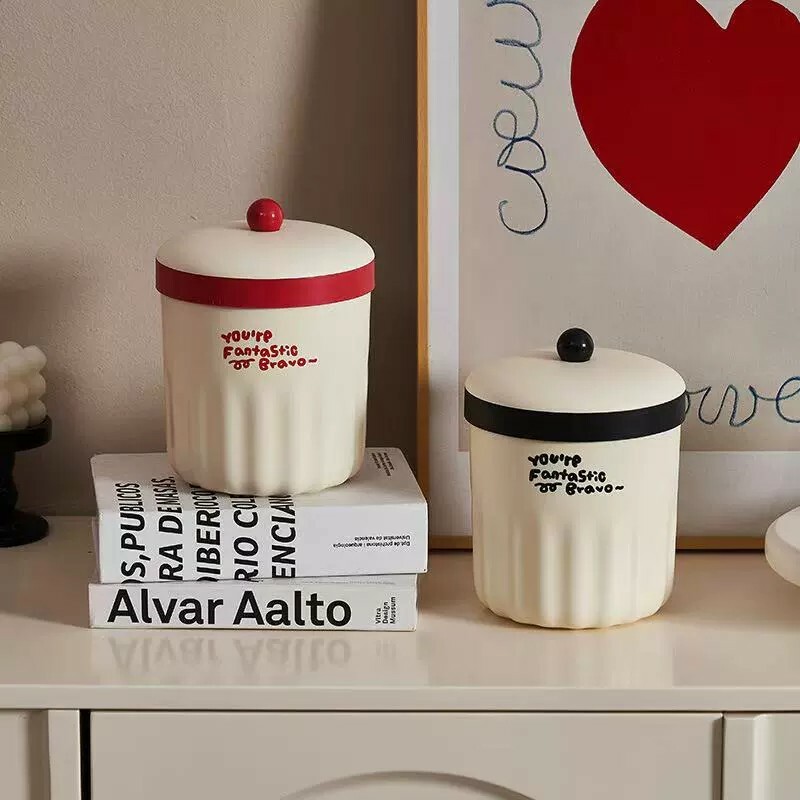 《5752》桌面字母小型翻蓋收納垃圾桶