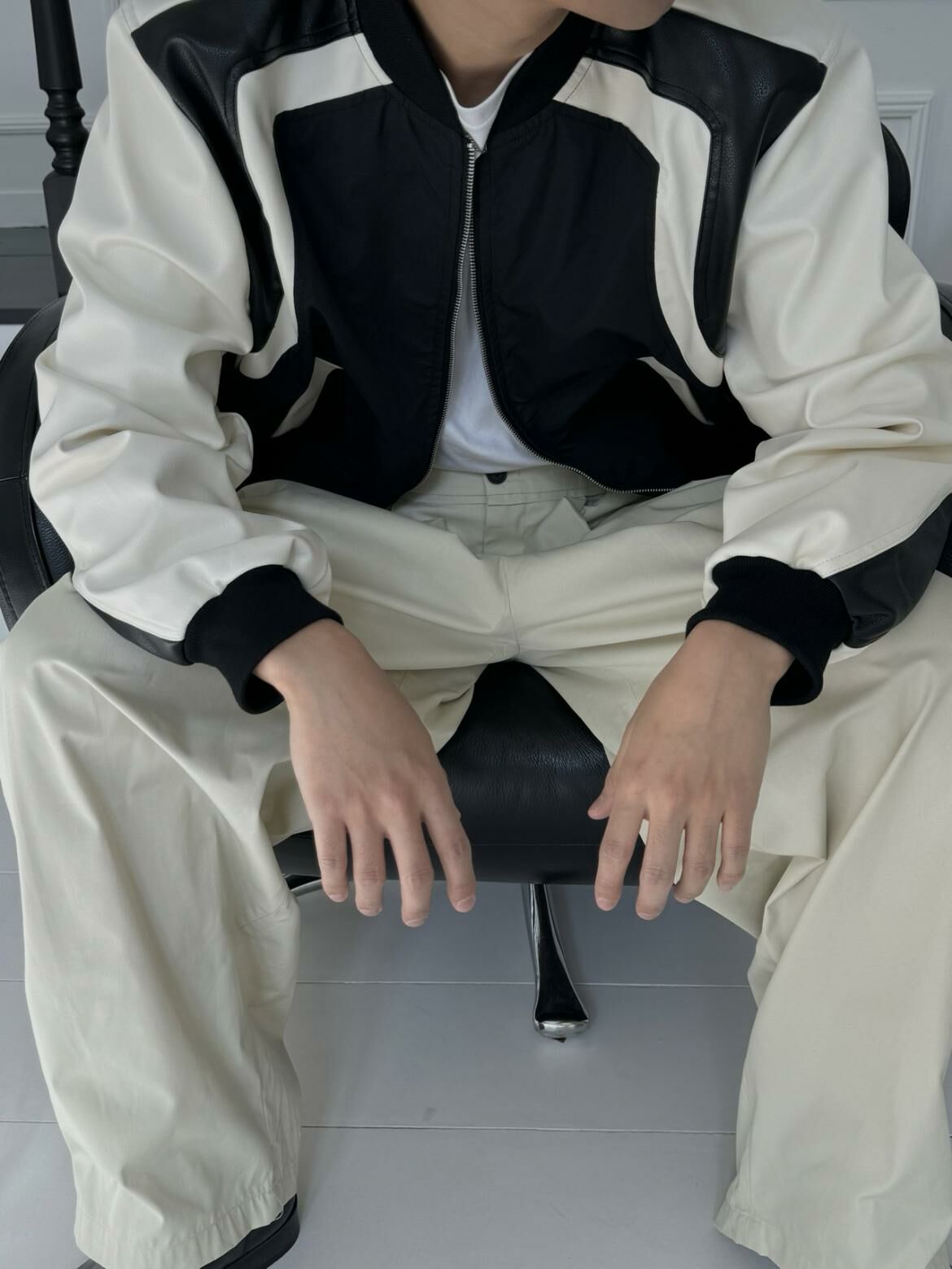 拼色企領拉鍊合成皮褸 OUR ROOM-043JK