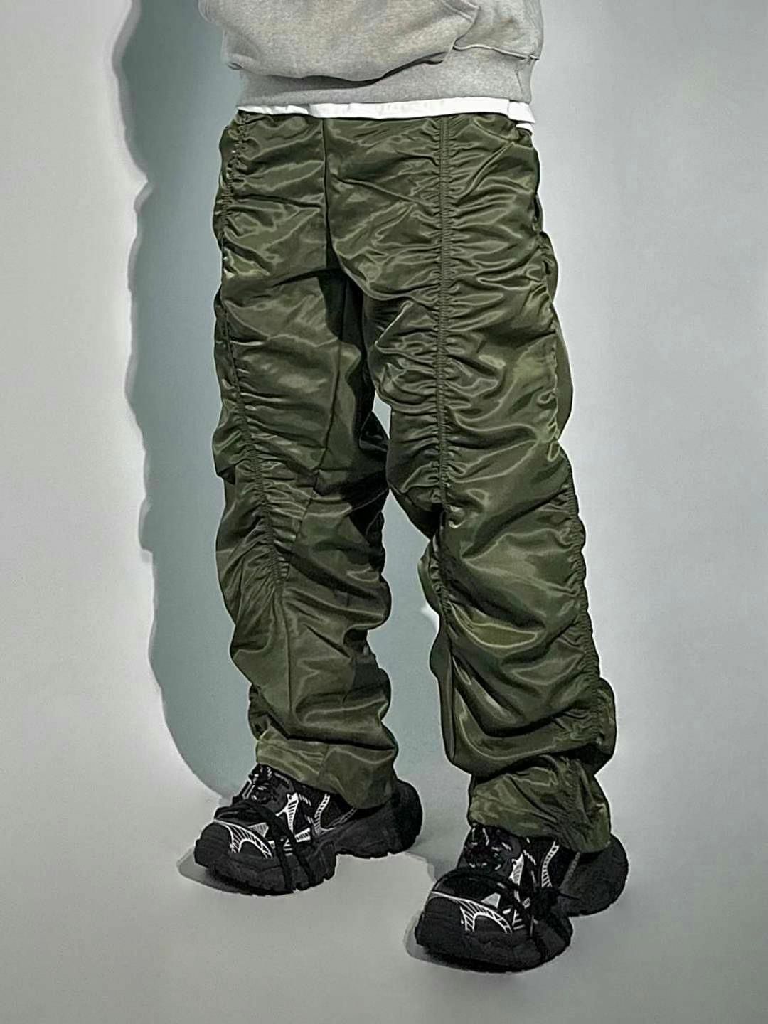 淨色皺紋可束腳鬆身褲 COVILL-163P