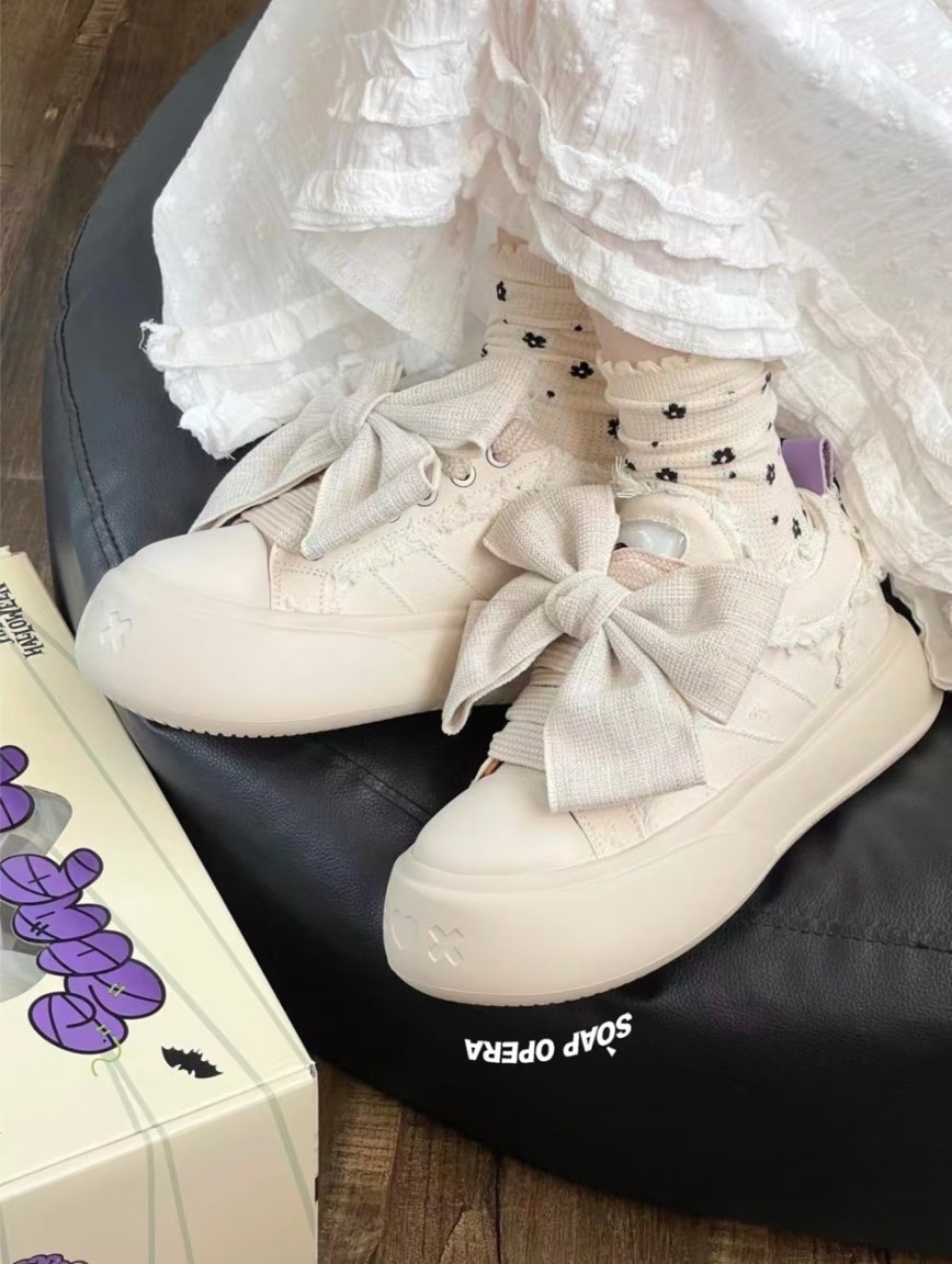 <宋雨琦同款>SOAP OPERA 大頭解構鞋 開口笑蝴蝶結 厚底增高 奶油米白 SOUSC3239028